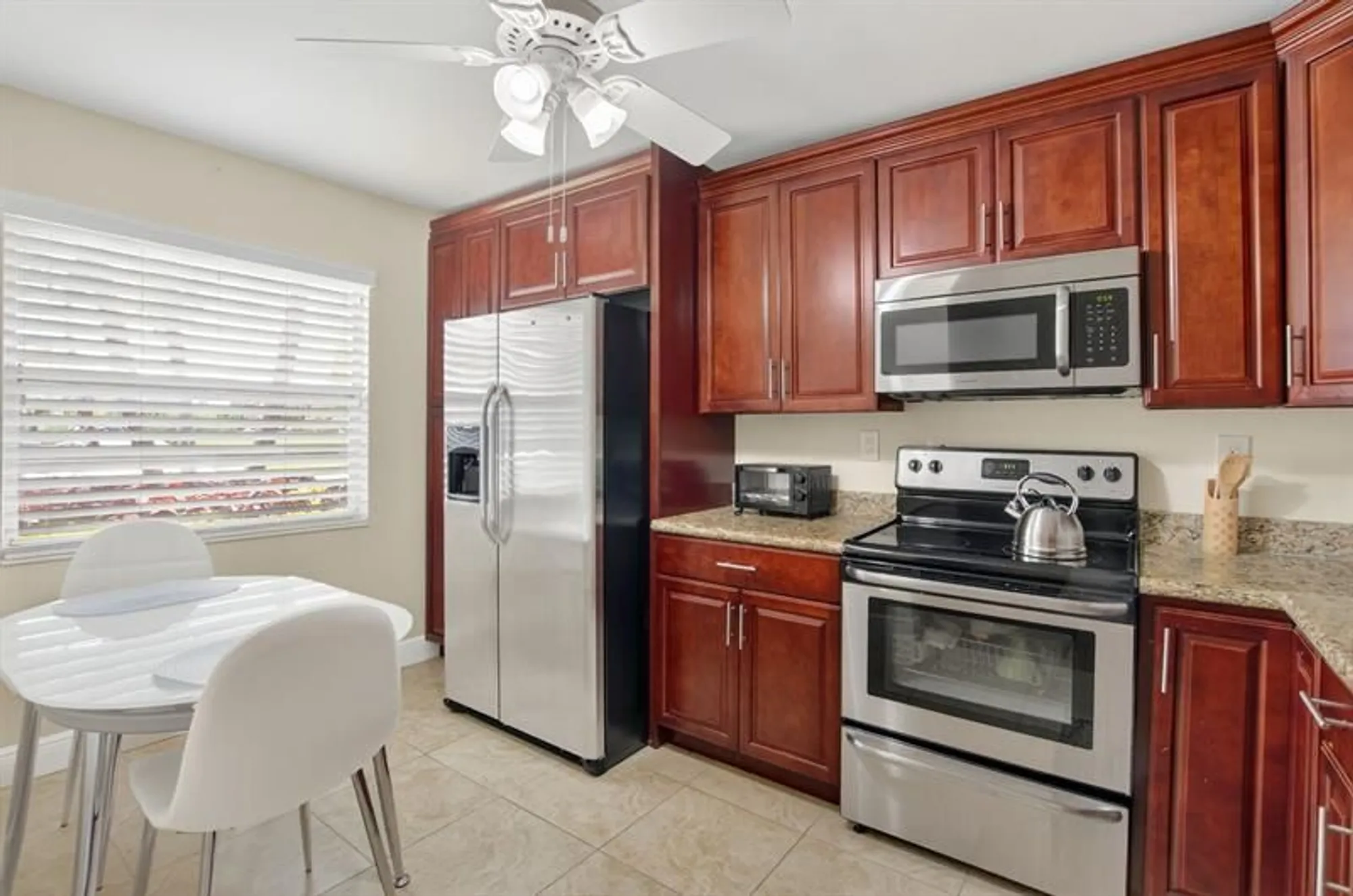 Property Slideshow image 5 of 28 | 1036 guildford b # 1036, Boca Raton, FL, 33434