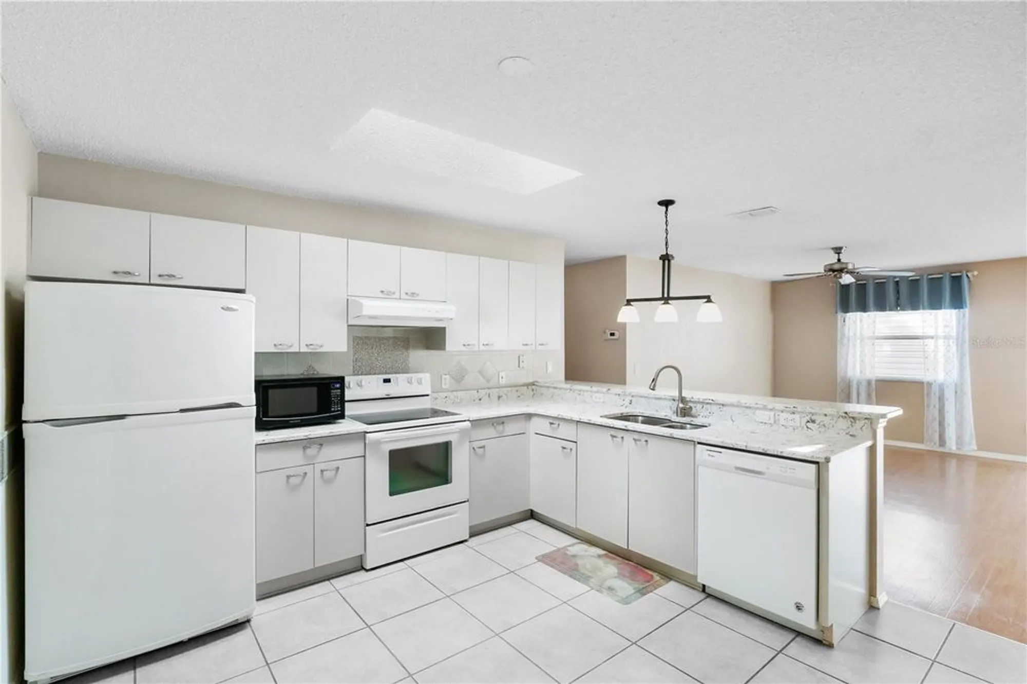 Property Slideshow image 13 of 28 | 1606 campos dr, The Villages, FL, 32162