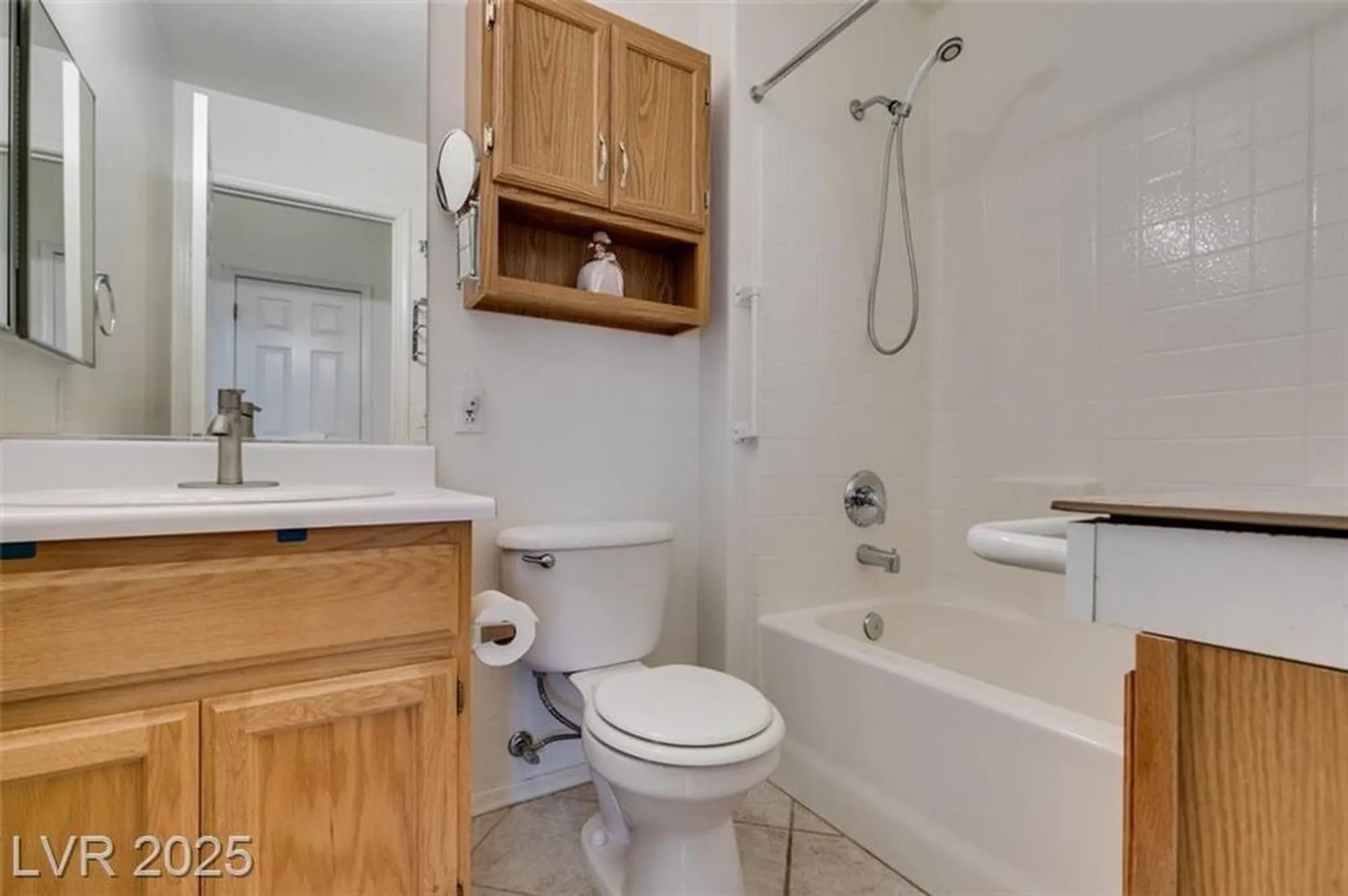 Property Slideshow image 23 of 30 | 2035 poppywood ave, Henderson, NV, 89012