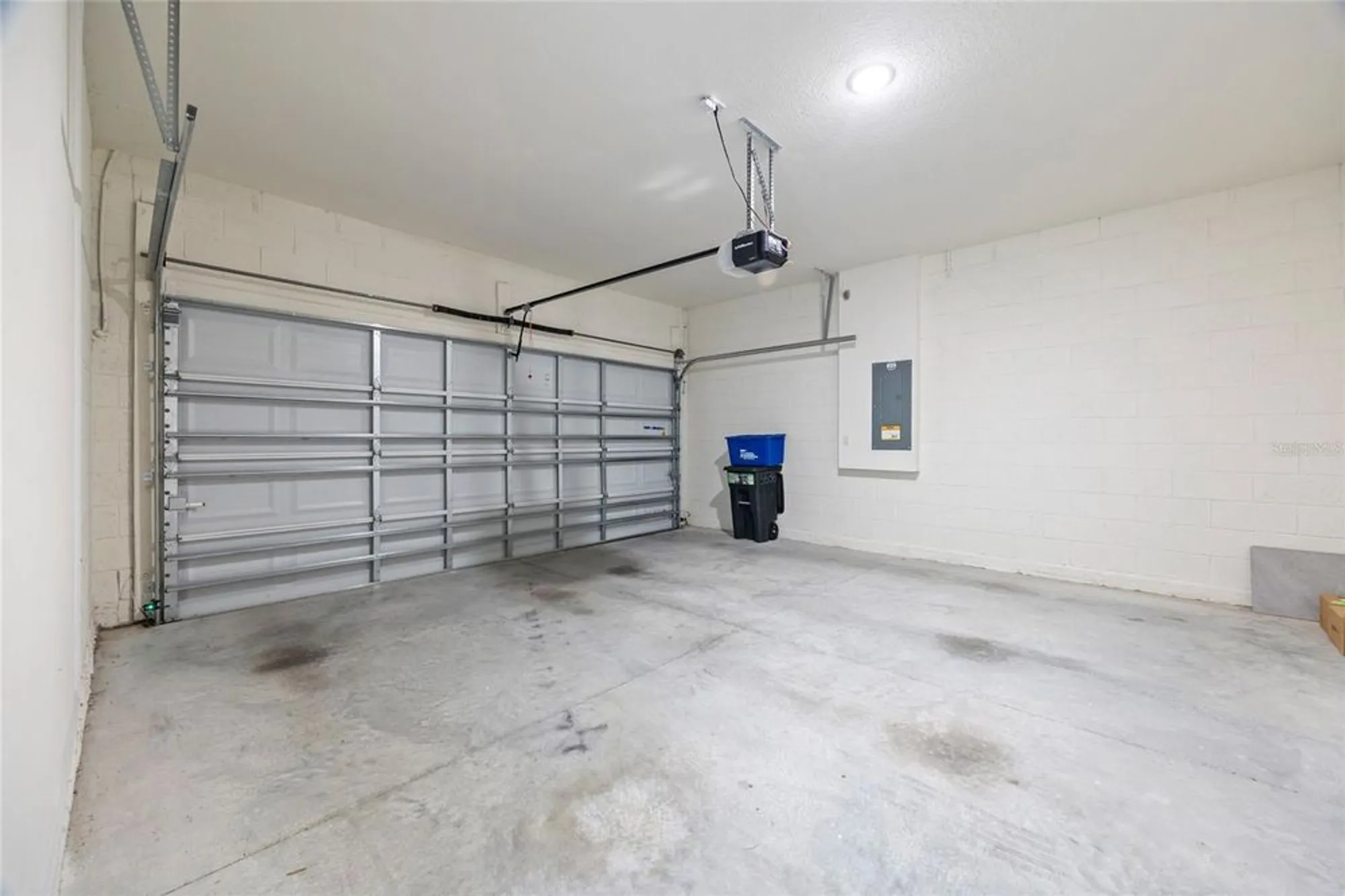 Property Slideshow image 27 of 45 | 5536 nw 40th loop, Ocala, FL, 34482