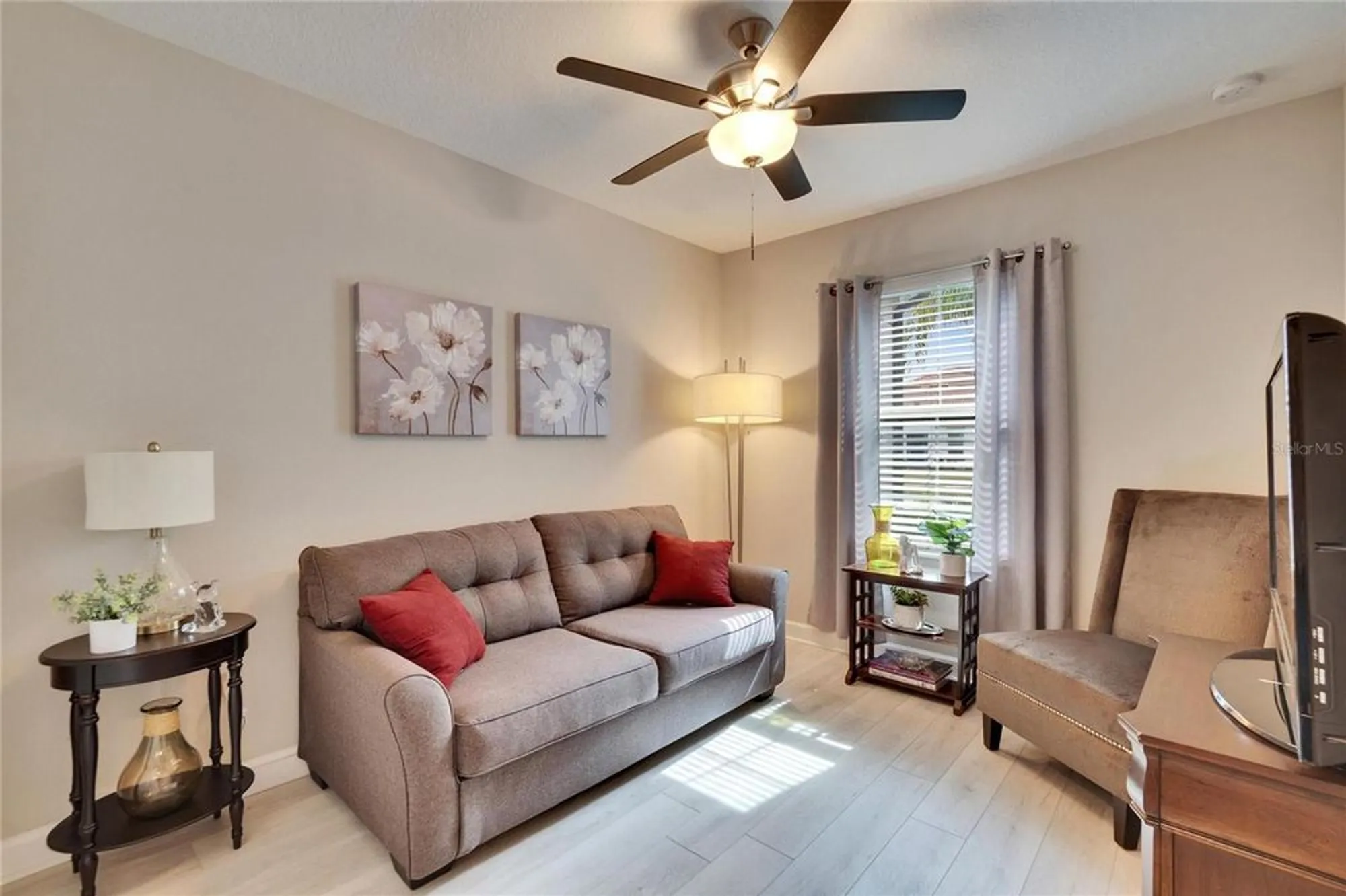 Property Slideshow image 8 of 97 | 16927 april plush dr, Wimauma, FL, 33598