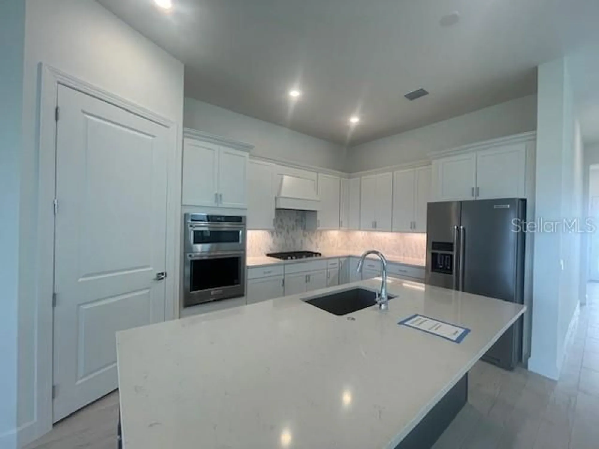 Property Slideshow image 3 of 5 | 19611 indian rock pl, Lakewood Ranch, FL, 34211