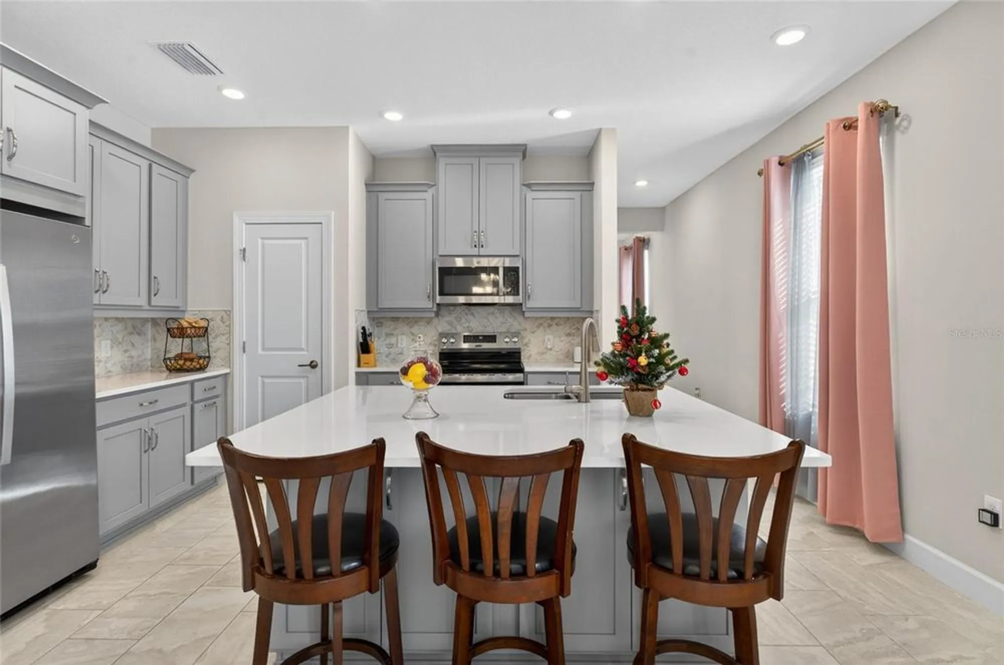 Property Slideshow image 7 of 25 | 1192 via galuppi st, Kissimmee, FL, 34759