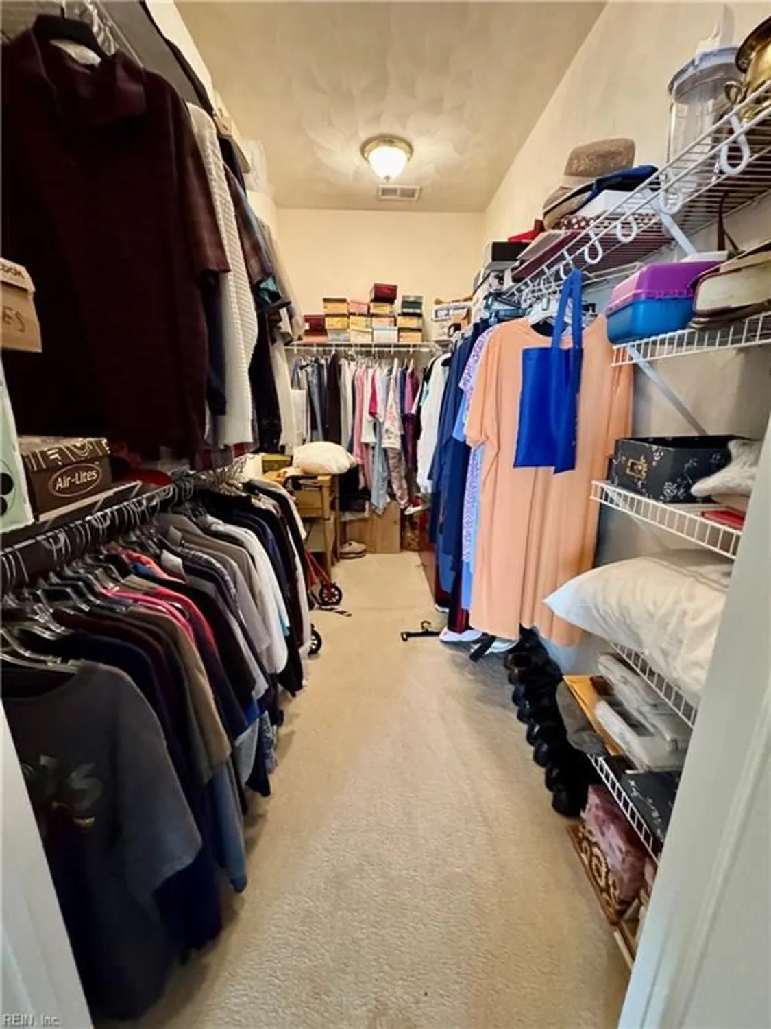 Property Slideshow image 22 of 37 | 2811 loveliness ct, Virginia Beach, VA, 23456