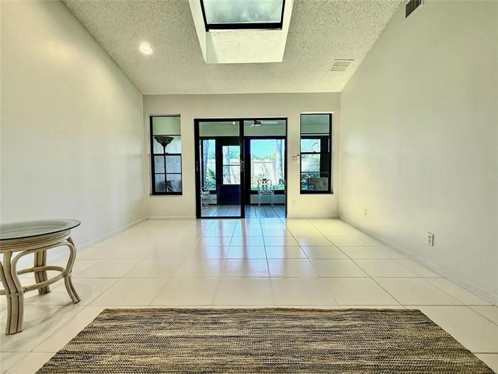 Property Slideshow image 33 of 51 | 5869 sunswept ln b, Boynton Beach, FL, 33437