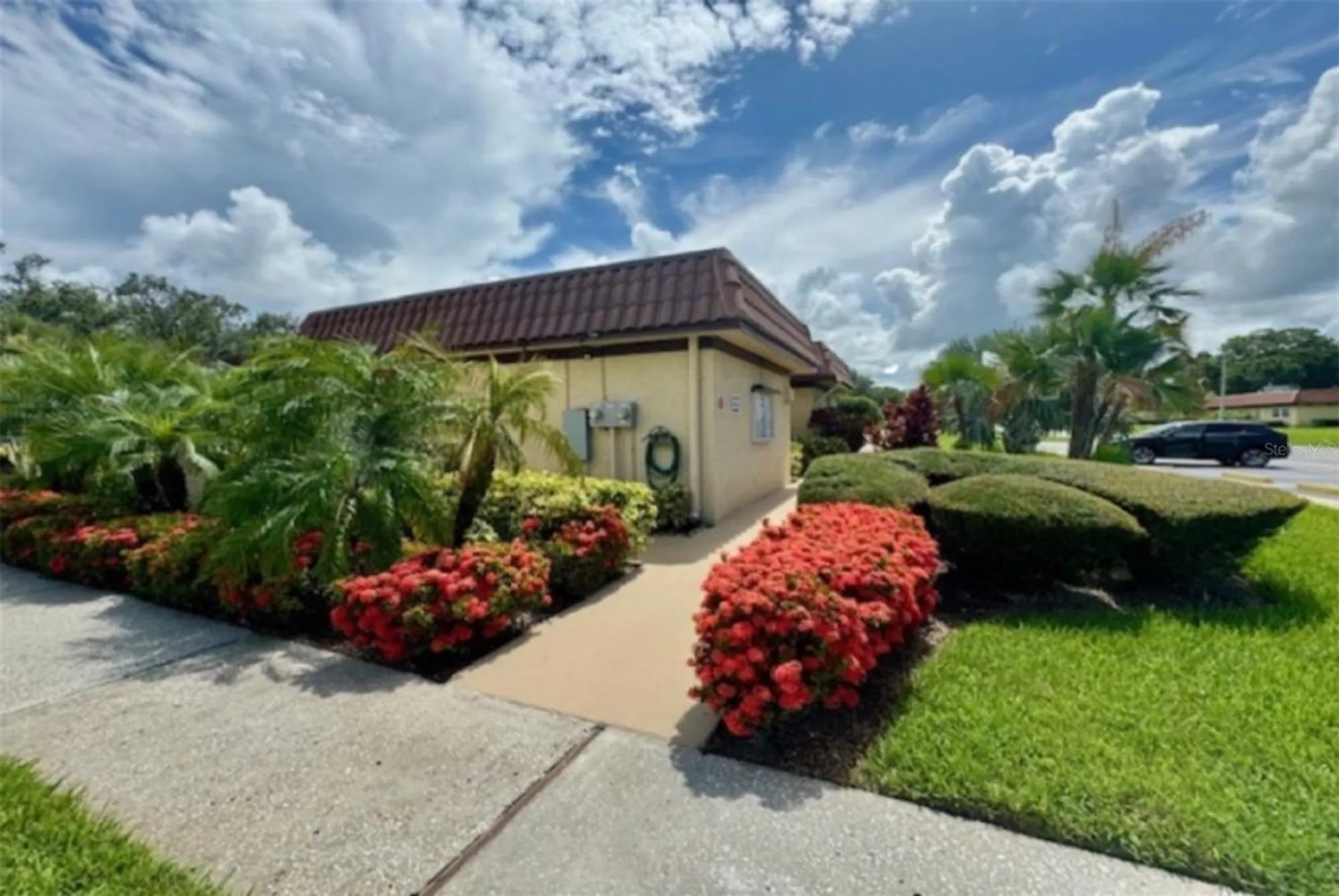 Property Slideshow image 40 of 84 | 1701 pinehurst rd apt 24b, Dunedin, FL, 34698