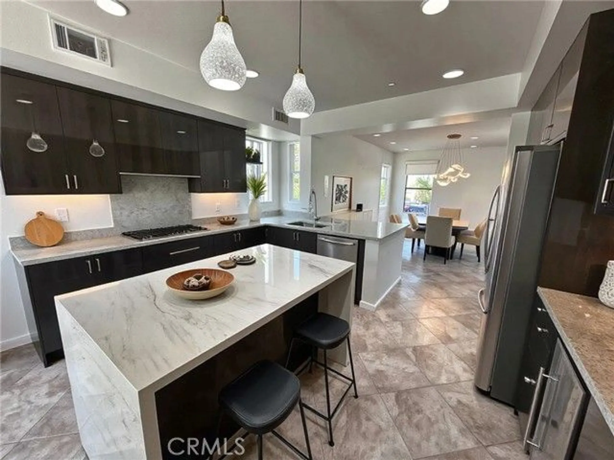 Property Slideshow image 4 of 16 | 561 skylar ln, Palm Springs, CA, 92262