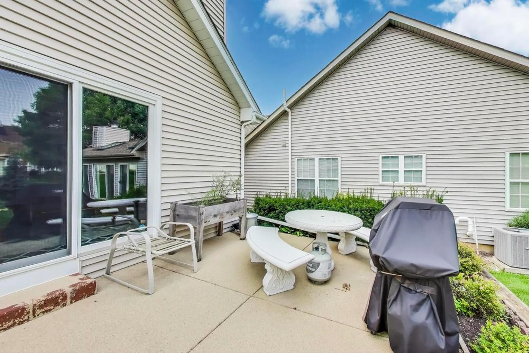 Property Slideshow image 37 of 44 | 13453 tall pines ln, Plainfield, IL, 60544