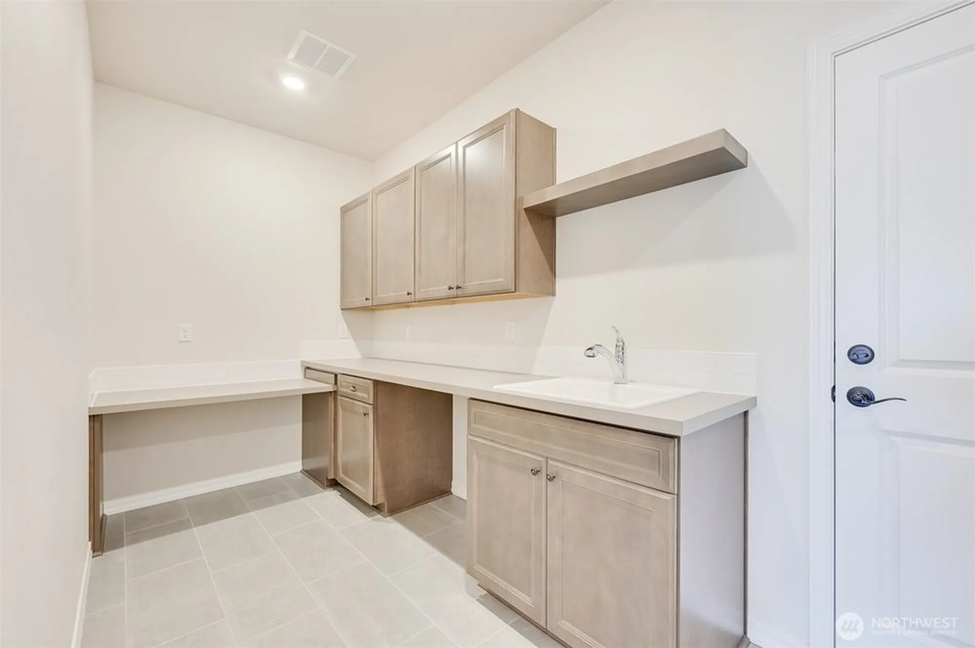 Property Slideshow image 12 of 36 | 14824 206th ave e unit e, Bonney Lake, WA, 98391