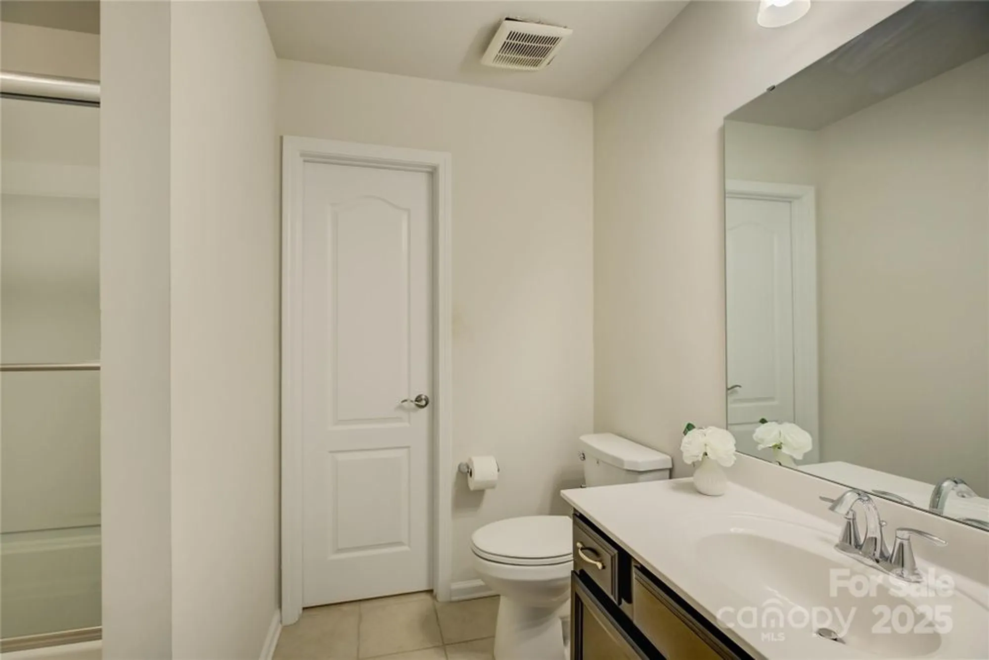 Property Slideshow image 35 of 48 | 15429 topanga dr, Charlotte, NC, 28278