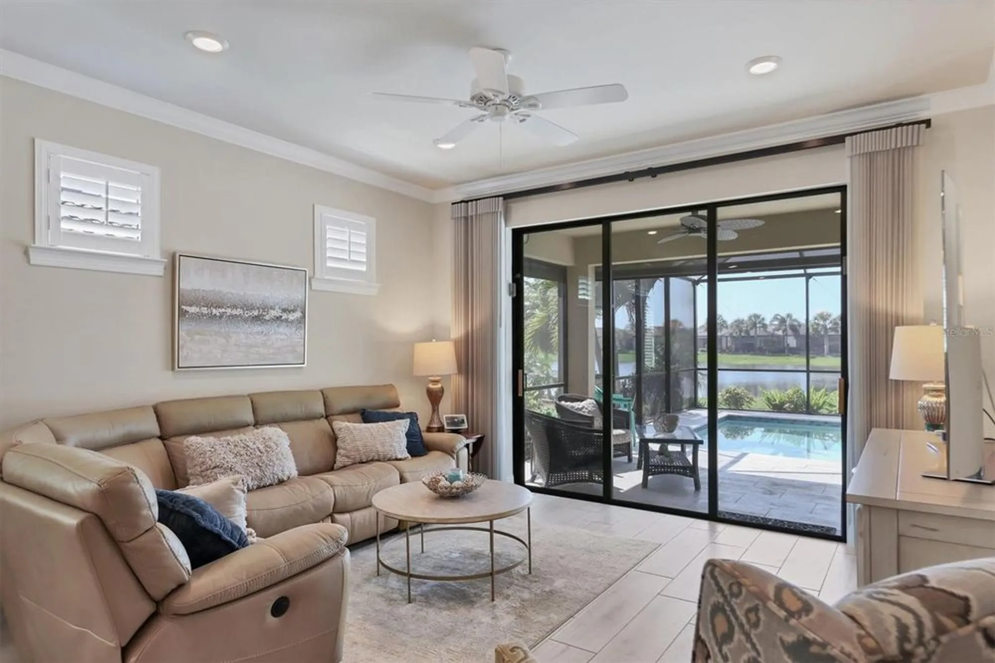 Property Slideshow image 13 of 78 | 6918 hanover ct, Lakewood Ranch, FL, 34202