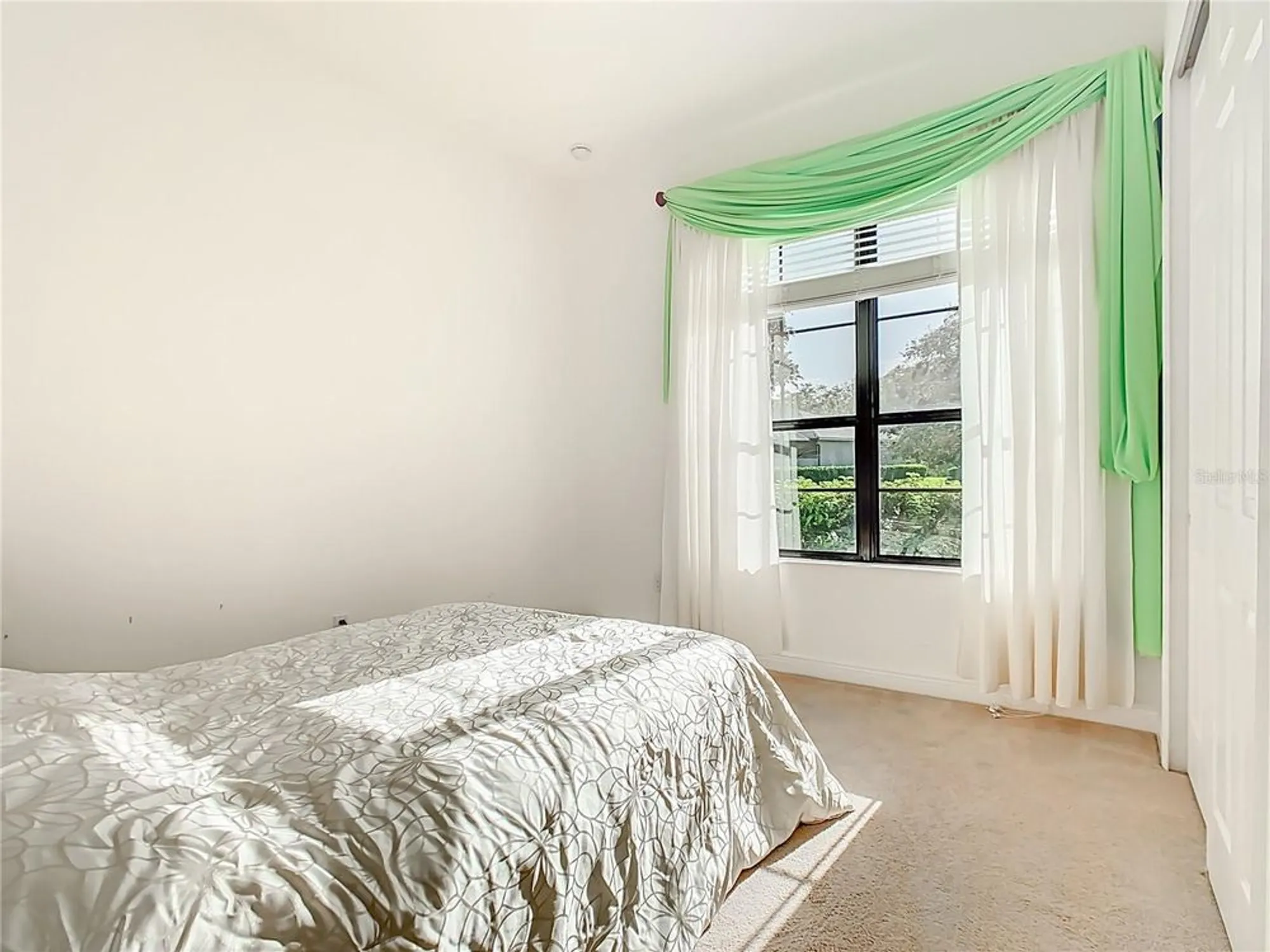 Property Slideshow image 48 of 61 | 650 carmel ln, Kissimmee, FL, 34759