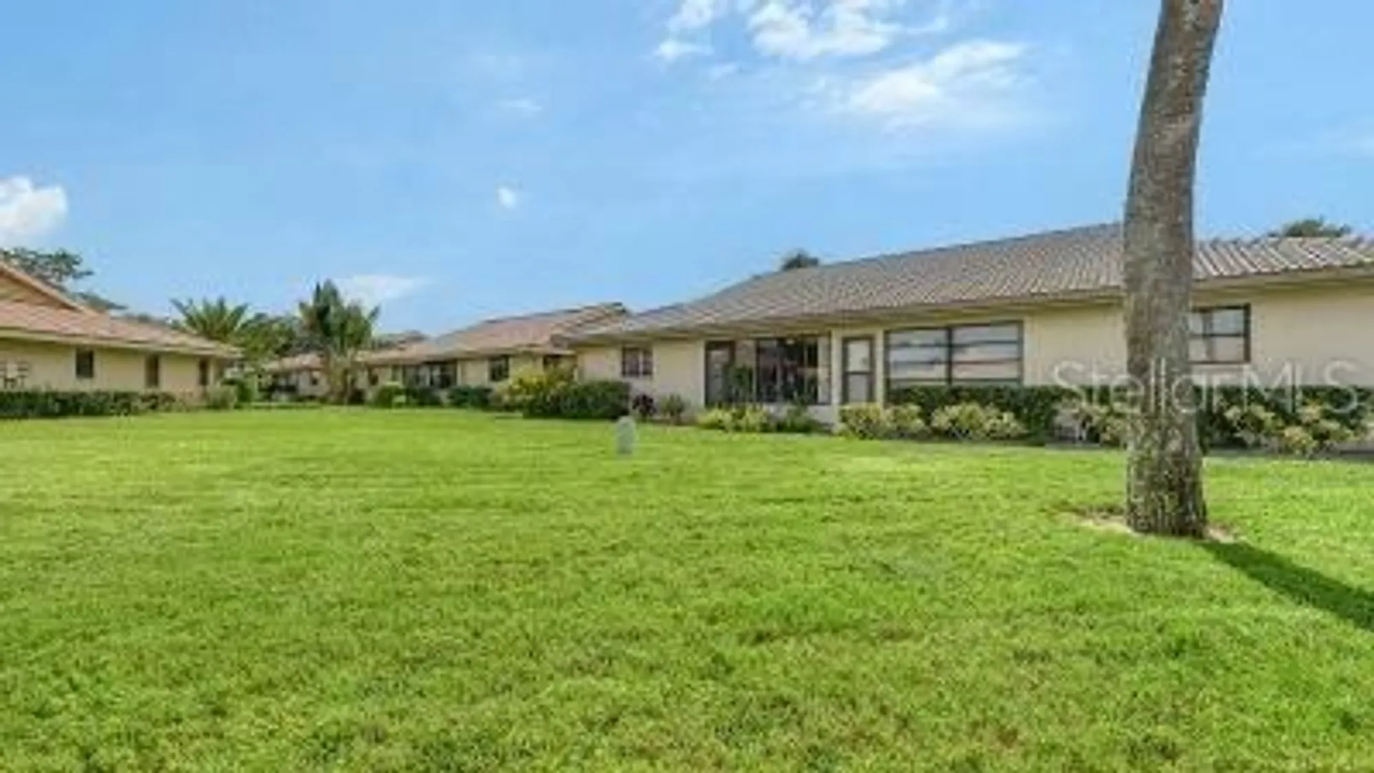 Property Slideshow image 30 of 37 | 7170 wood creek dr # 40, Sarasota, FL, 34231