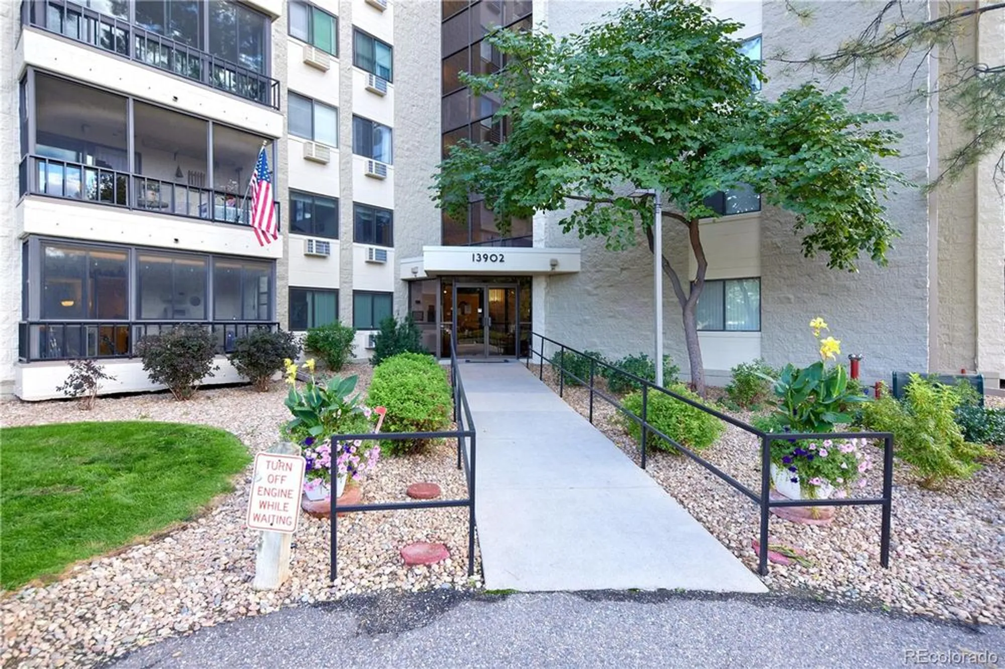 Property Slideshow image 1 of 45 | 13902 e marina dr apt 610, Aurora, CO, 80014