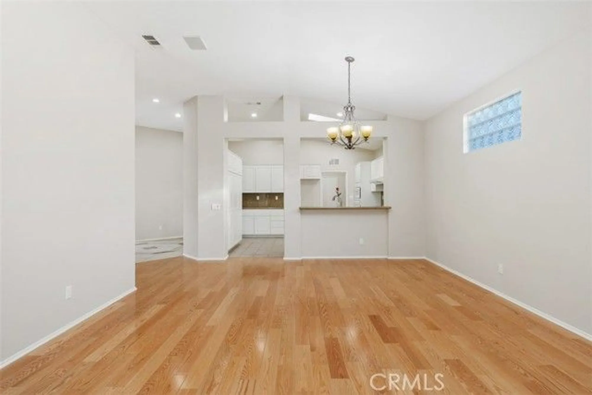 Property Slideshow image 20 of 42 | 40109 via marisa, Murrieta, CA, 92562