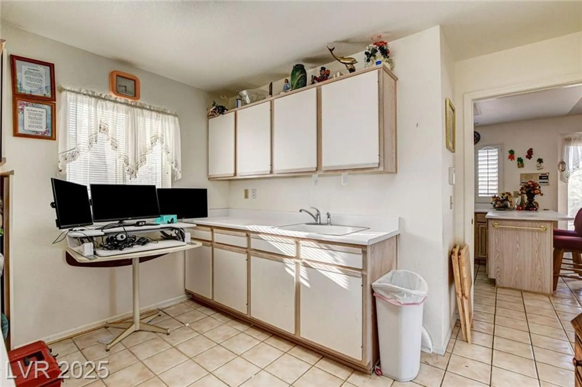 Property Slideshow image 42 of 48 | 8844 sunny mead ct, Las Vegas, NV, 89134