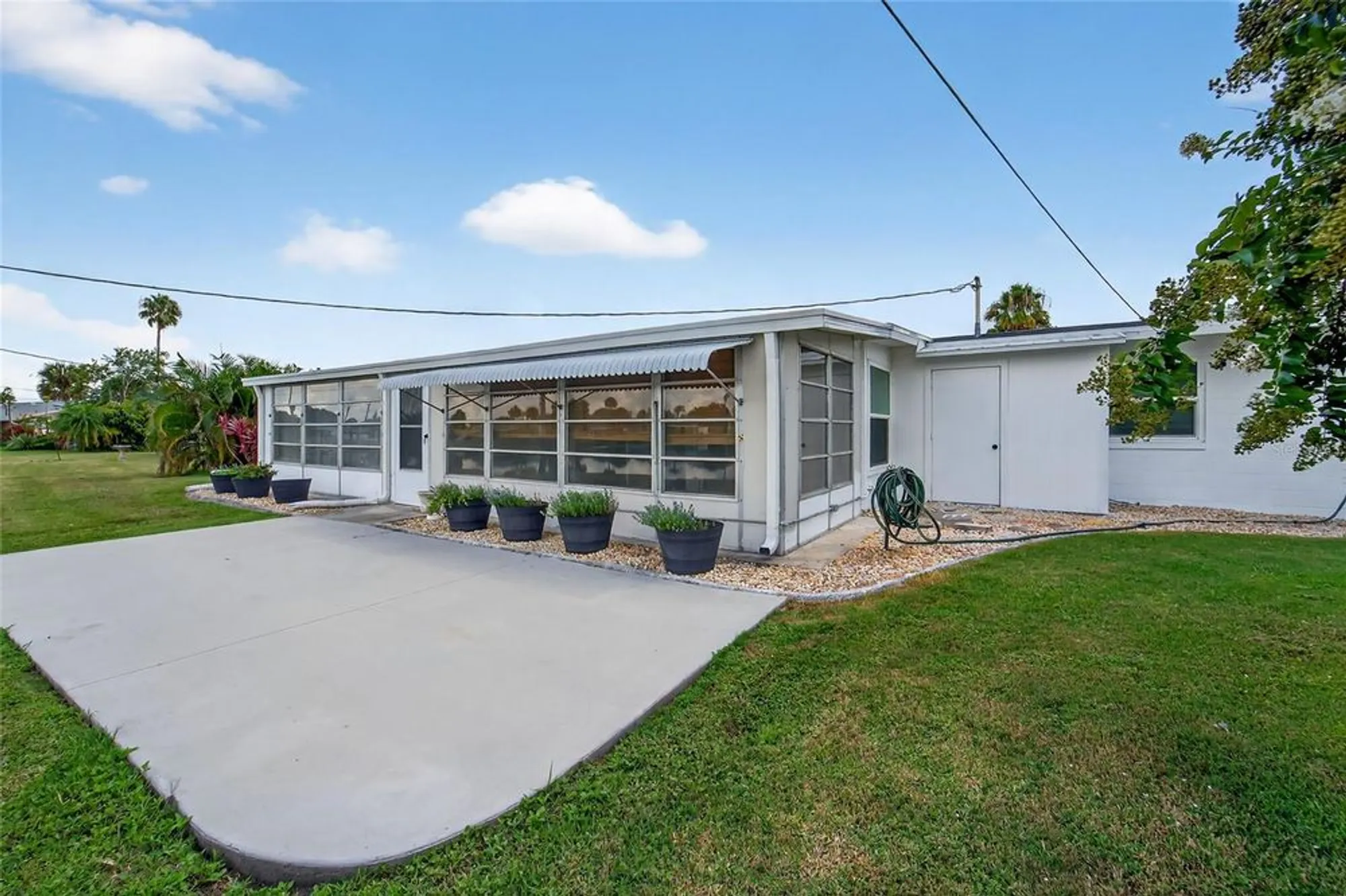 Property Slideshow image 53 of 68 | 1012 augusta dr, Sun City Center, FL, 33573