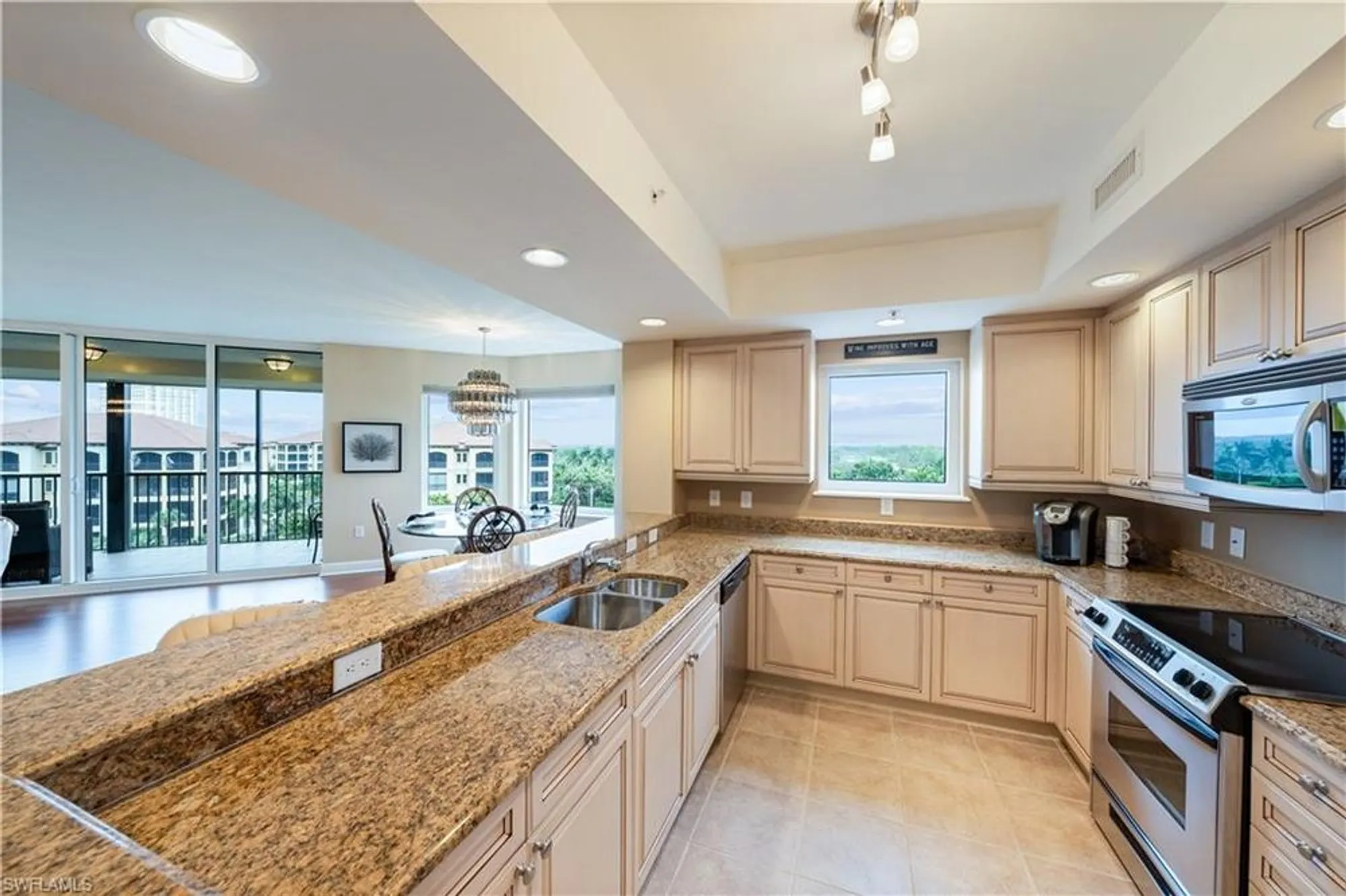 Property Slideshow image 11 of 39 | 23540 via veneto blvd 605, Estero, FL, 34134
