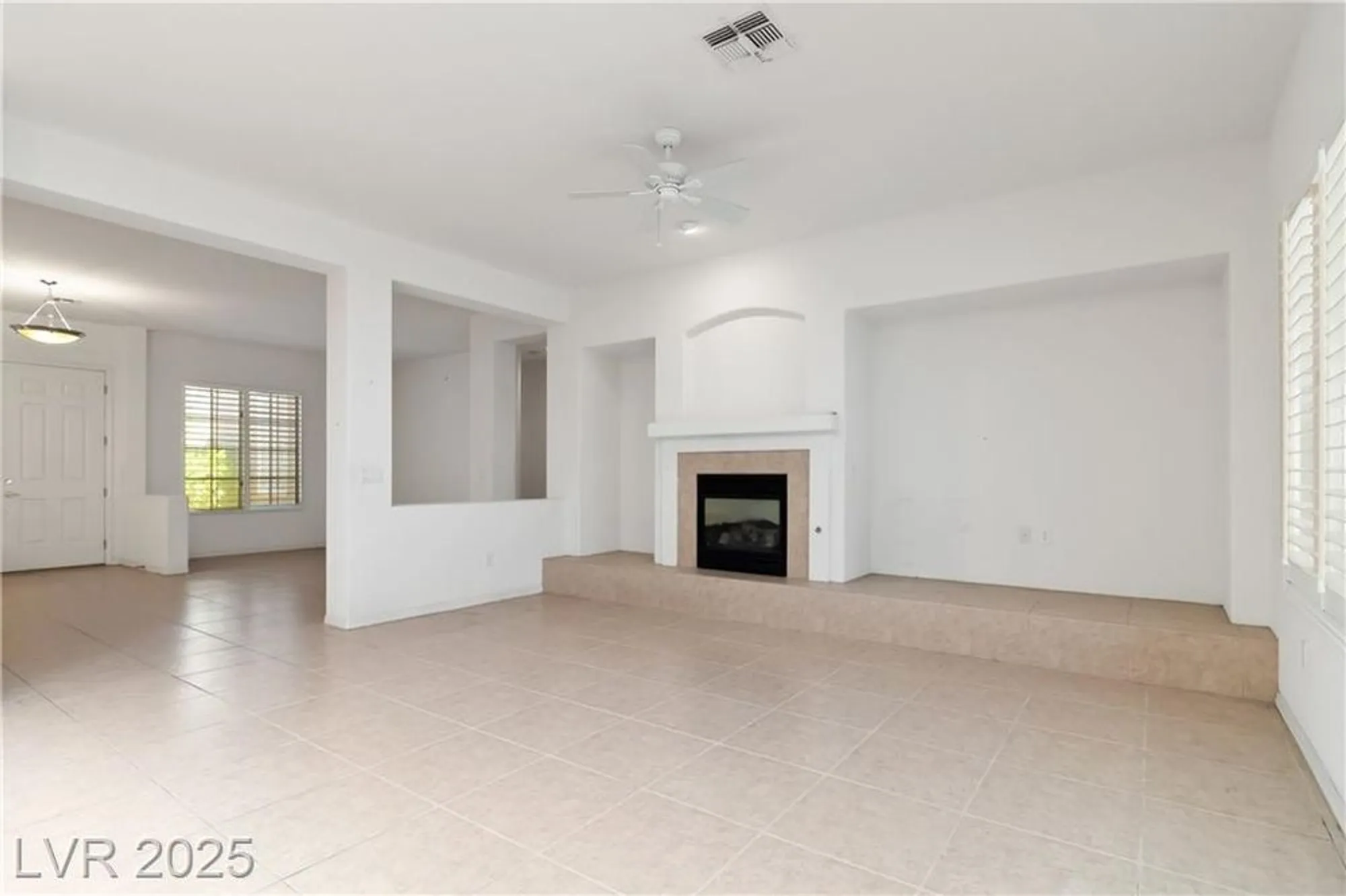 Property Slideshow image 23 of 51 | 1629 black fox canyon rd, Henderson, NV, 89052