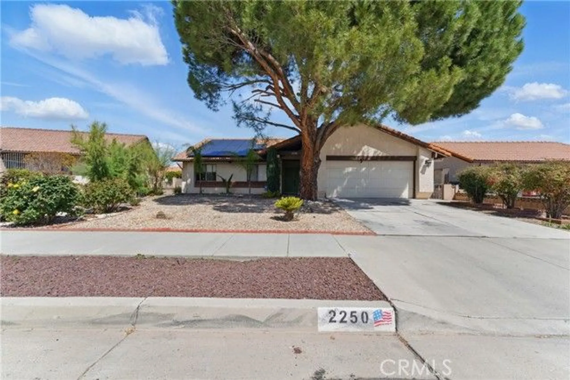 Property Slideshow image 5 of 36 | 2250 redwood dr, Hemet, CA, 92545