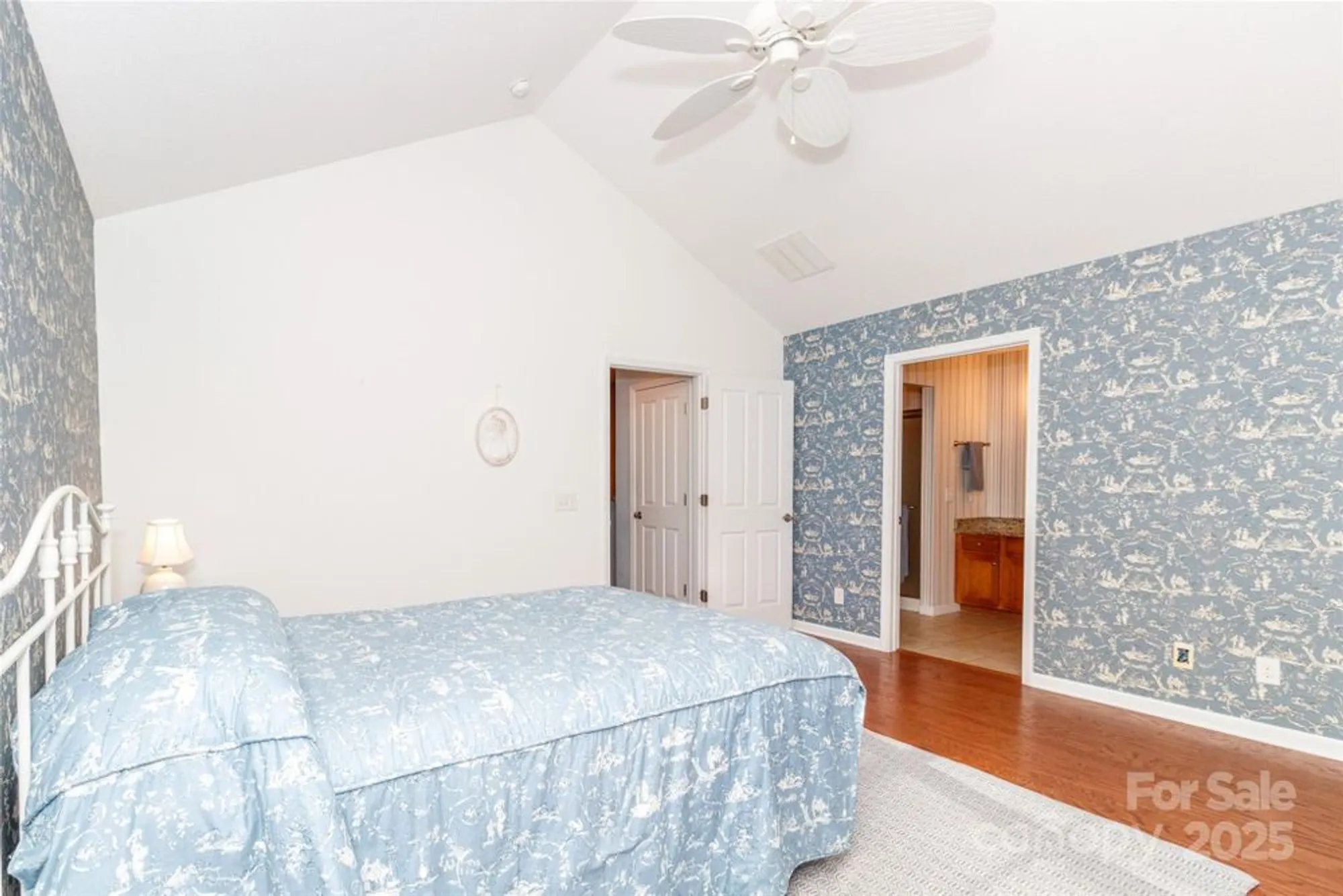 Property Slideshow image 19 of 39 | 3546 south bank ct, Matthews, NC, 28105