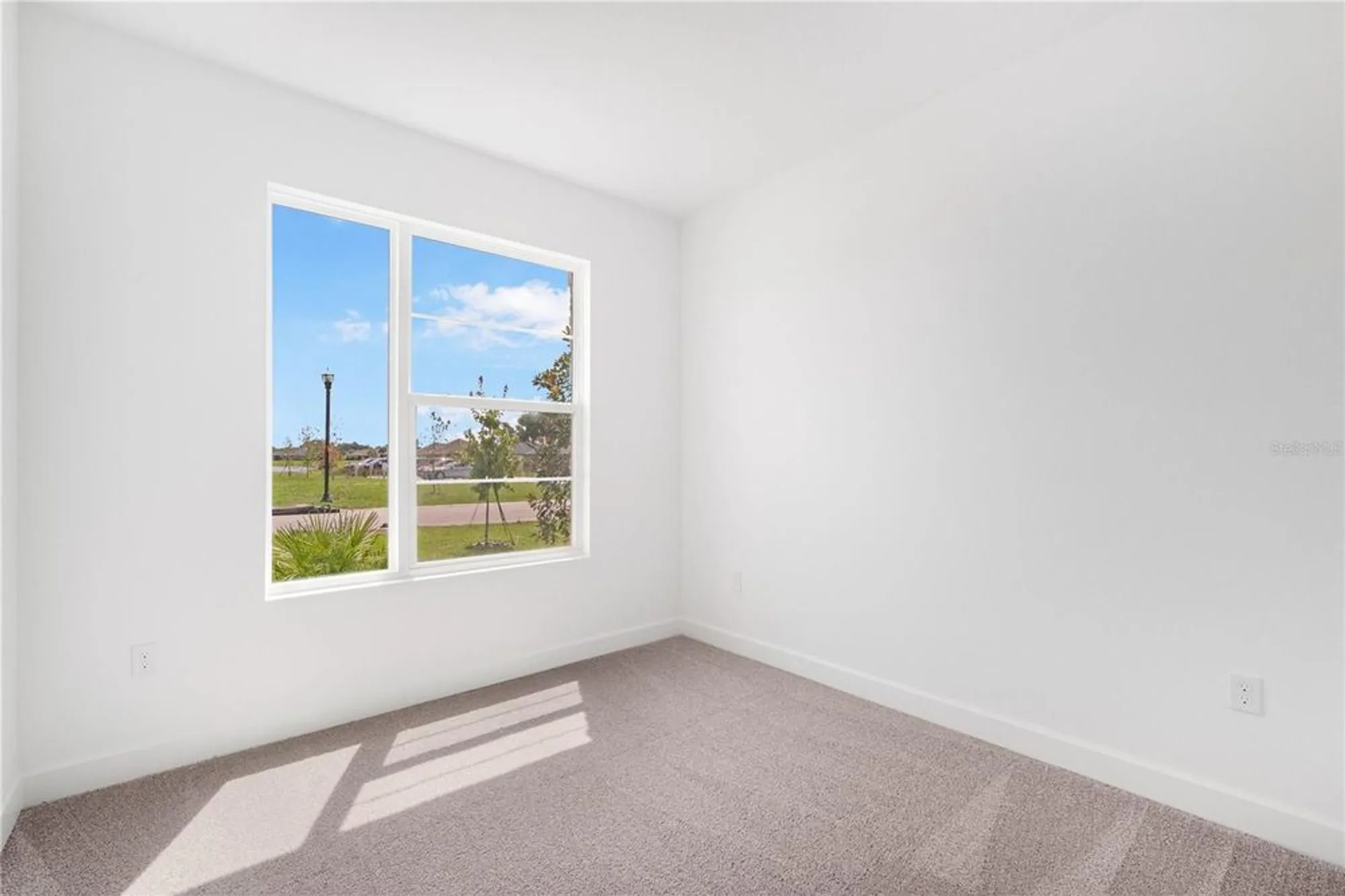 Property Slideshow image 9 of 43 | 9021 players dr, Weeki Wachee, FL, 34613