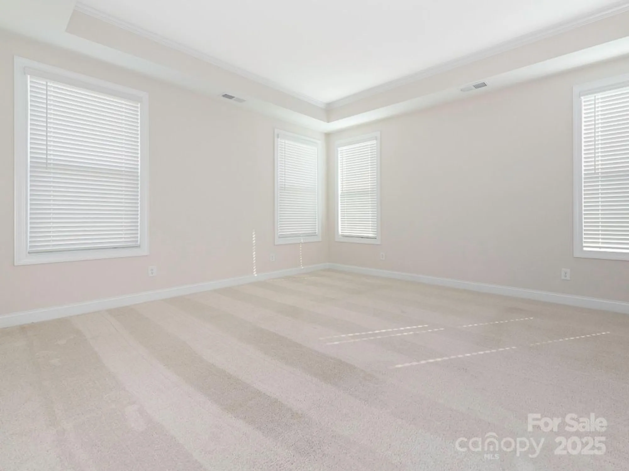 Property Slideshow image 21 of 35 | 4423 moxie way, Charlotte, NC, 28215