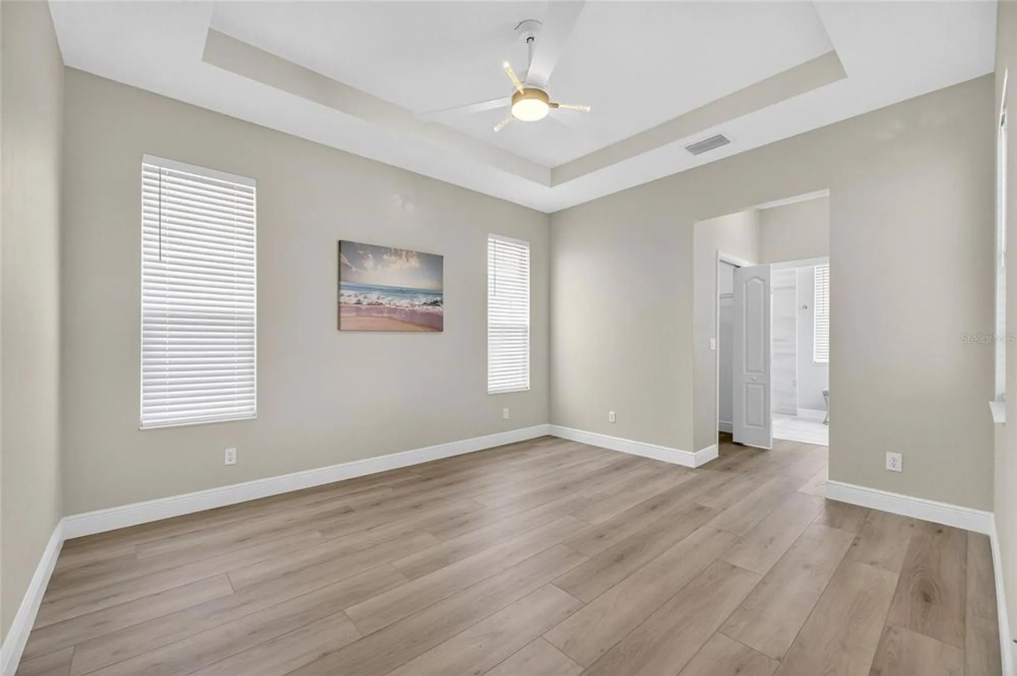 Property Slideshow image 33 of 49 | 1103 villeroy dr, Sun City Center, FL, 33573