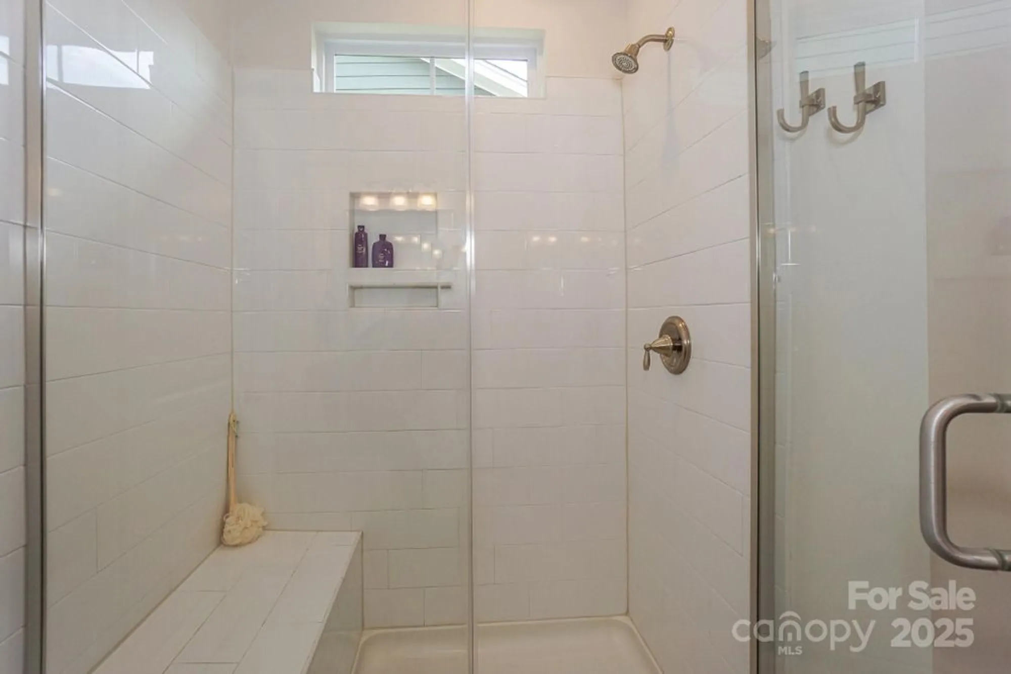 Property Slideshow image 24 of 47 | 194 hanks bluff dr, Mooresville, NC, 28117