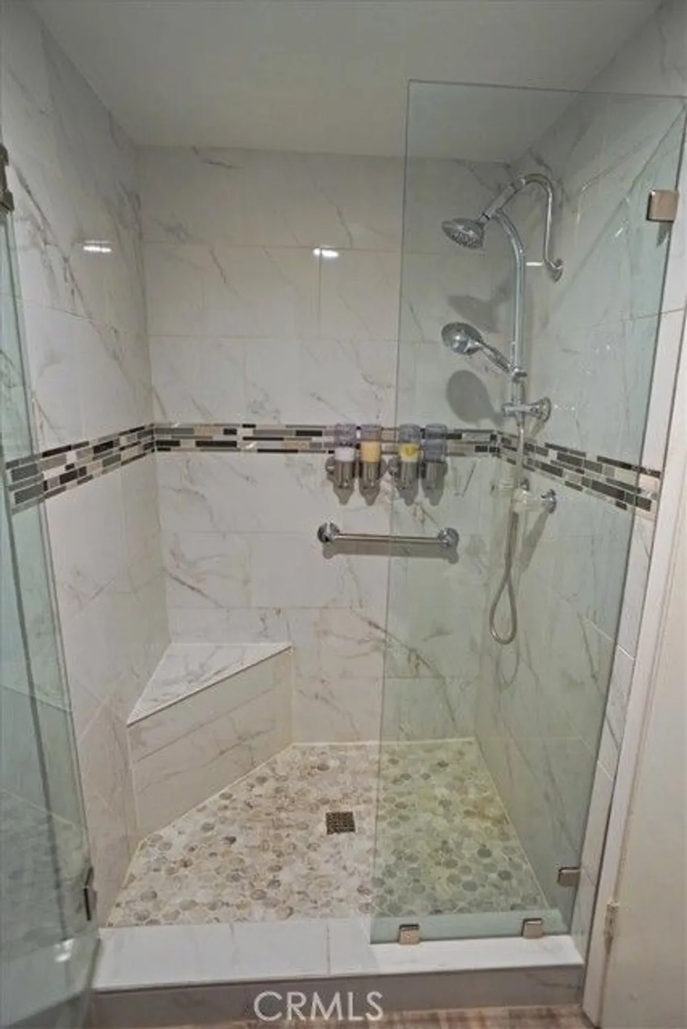 Property Slideshow image 12 of 33 | 26847 oak branch cir, Newhall, CA, 91321