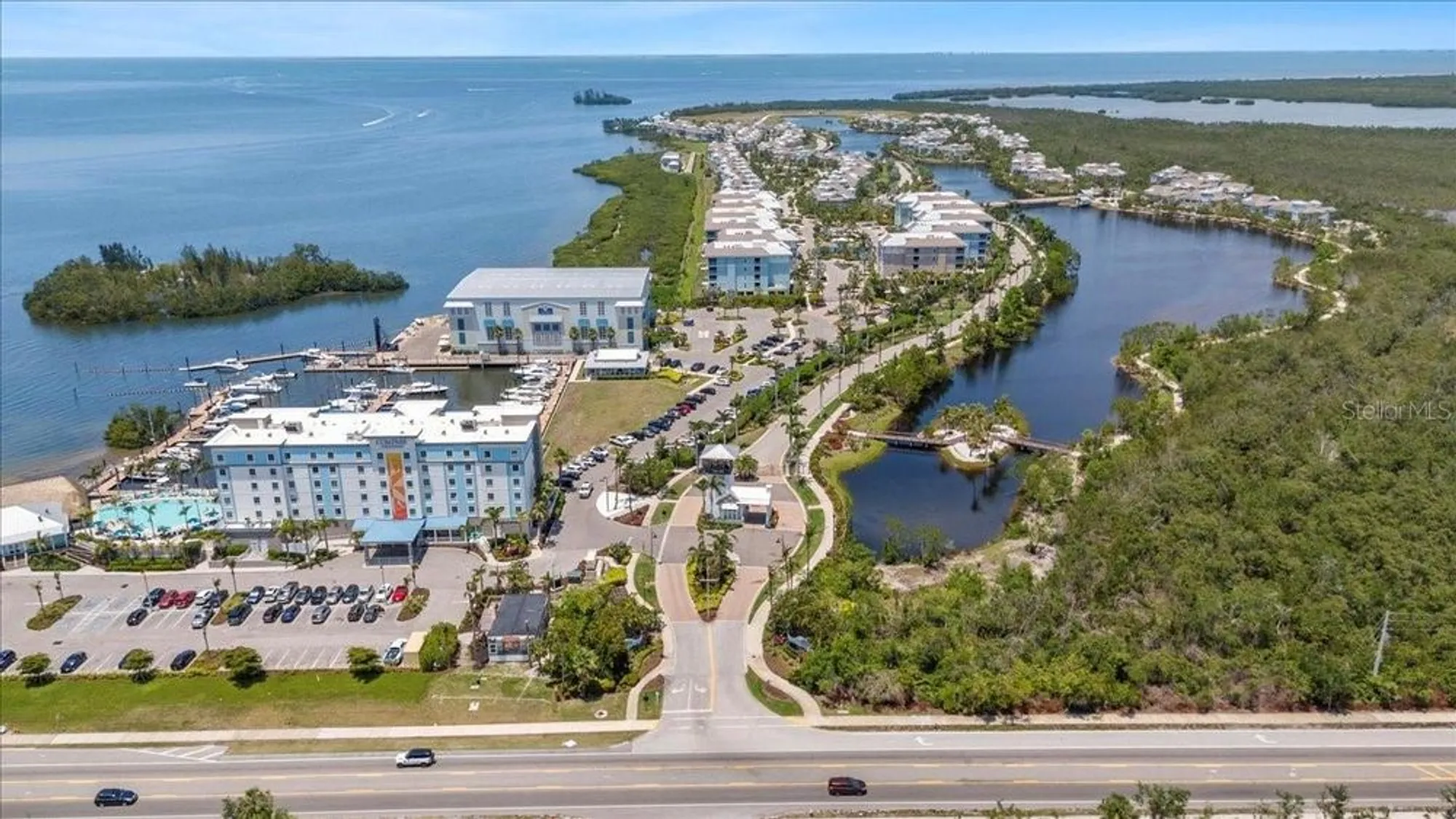 Property Slideshow image 84 of 88 | 340 sapphire lake dr 202, Bradenton, FL, 34209
