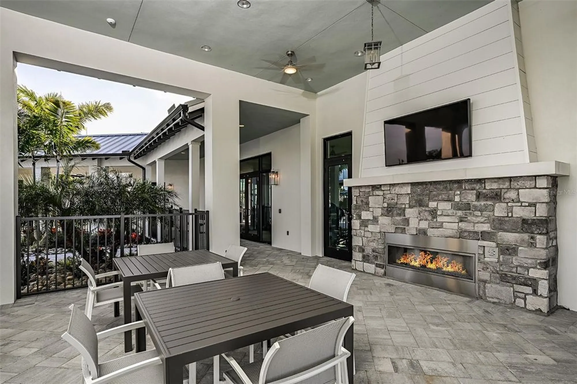 Property Slideshow image 17 of 18 | 17020 savory mist cir, Lakewood Ranch, FL, 34211