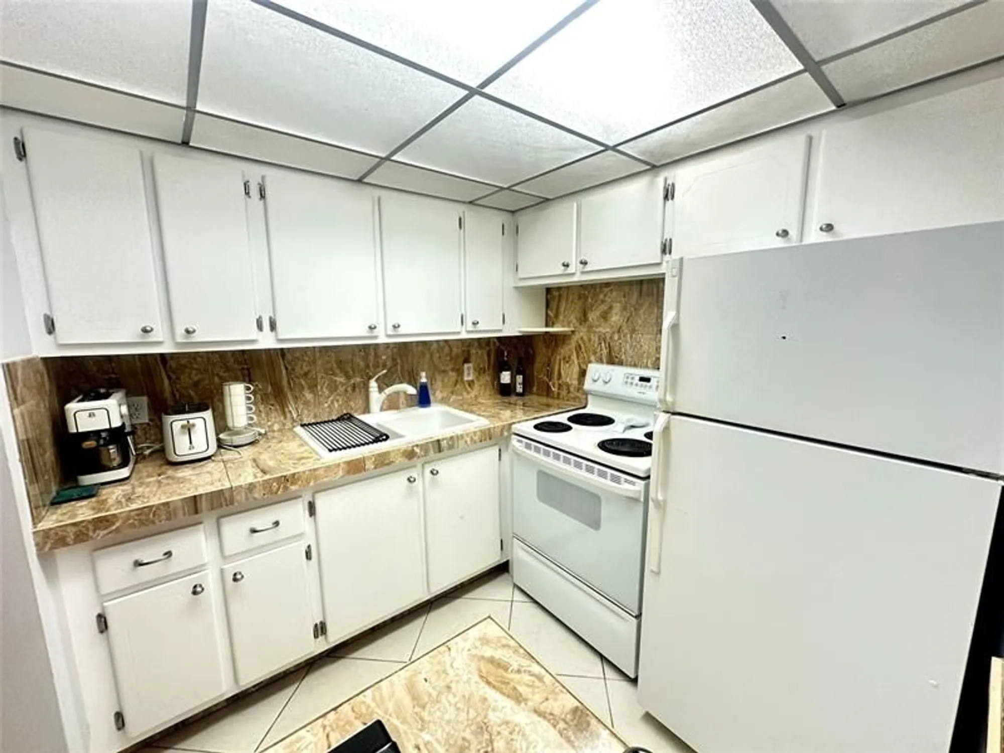 Property Slideshow image 8 of 61 | 4007 ellesmere a # 4007, Deerfield Beach, FL, 33442