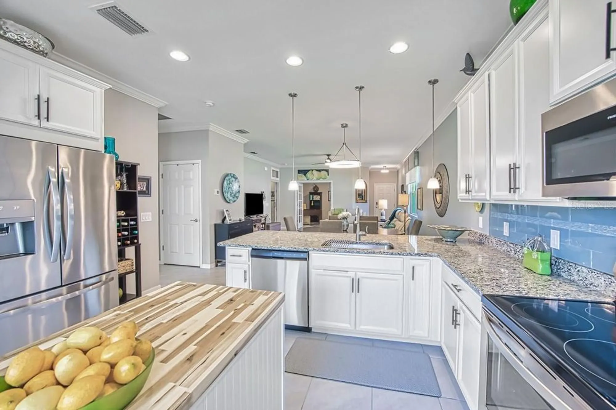 Property Slideshow image 20 of 35 | 2130 summersweet dr, Alva, FL, 33920