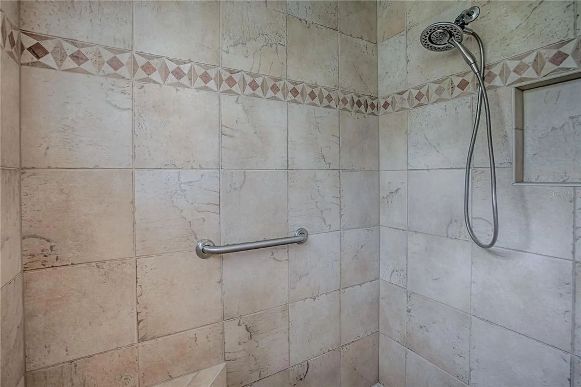 Property Slideshow image 37 of 73 | 527 beville pl, The Villages, FL, 32163