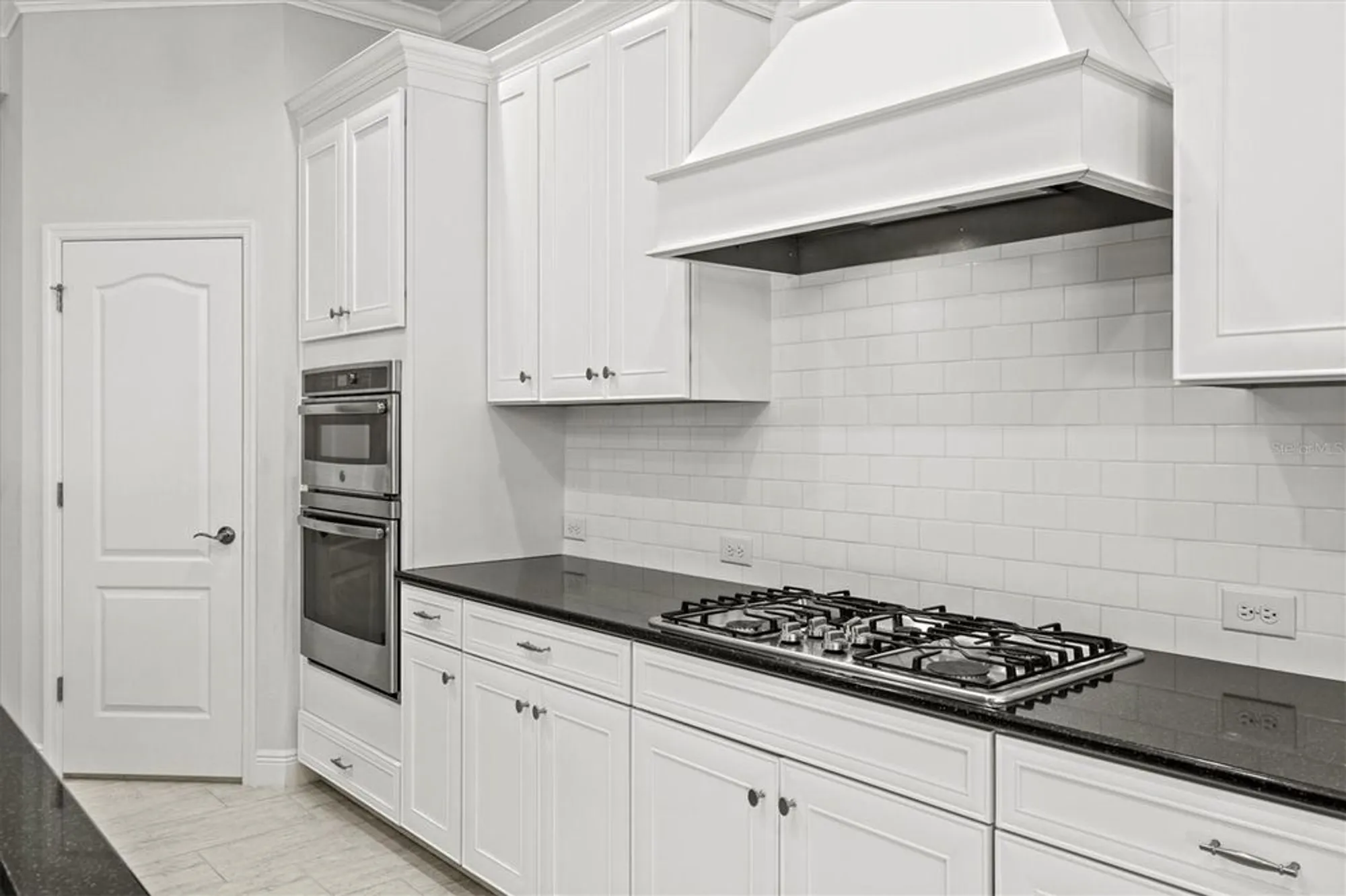 Property Slideshow image 16 of 85 | 12301 auburndale ct, Venice, FL, 34293