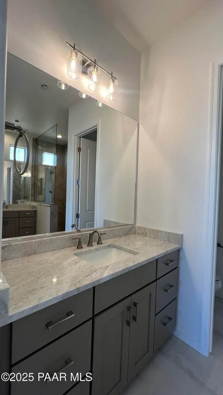 Property Slideshow image 8 of 14 | 5229 meandering trl, Prescott, AZ, 86301