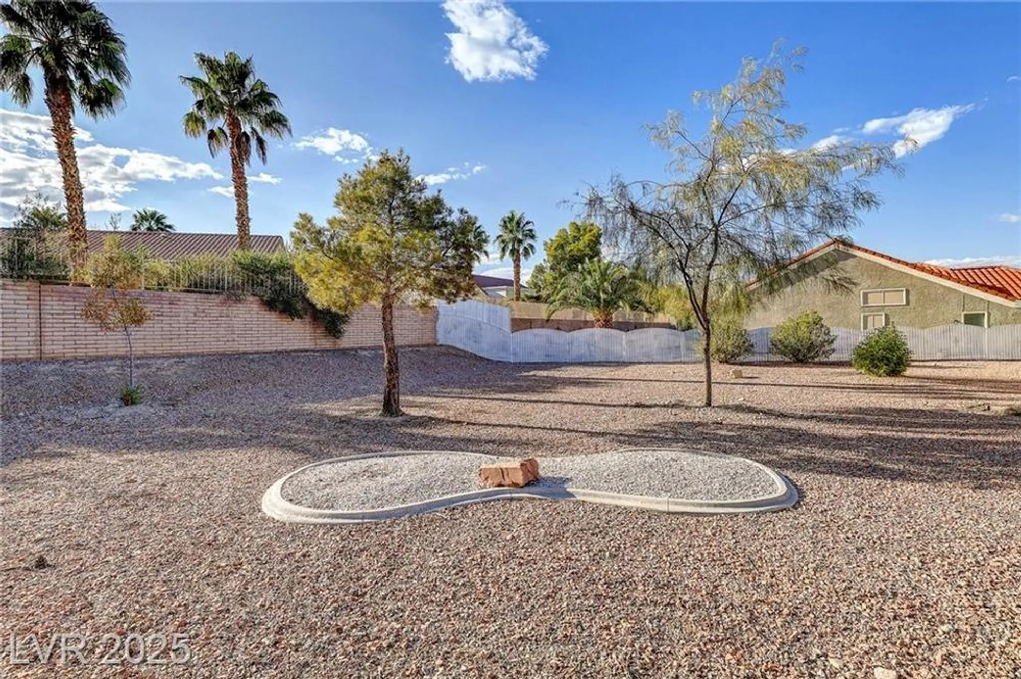 Property Slideshow image 9 of 58 | 2813 brianwood ct, Las Vegas, NV, 89134