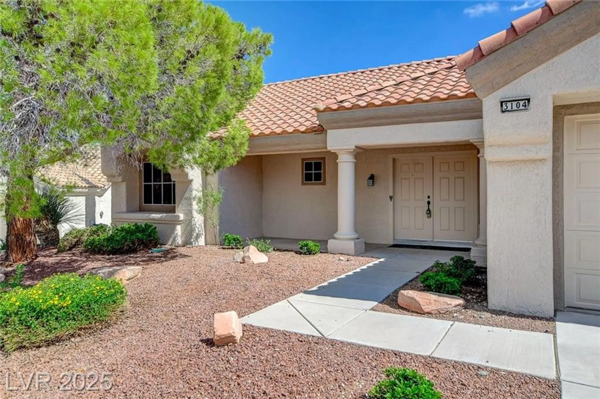 Property Slideshow image 3 of 39 | 3104 hayden ct, Las Vegas, NV, 89134