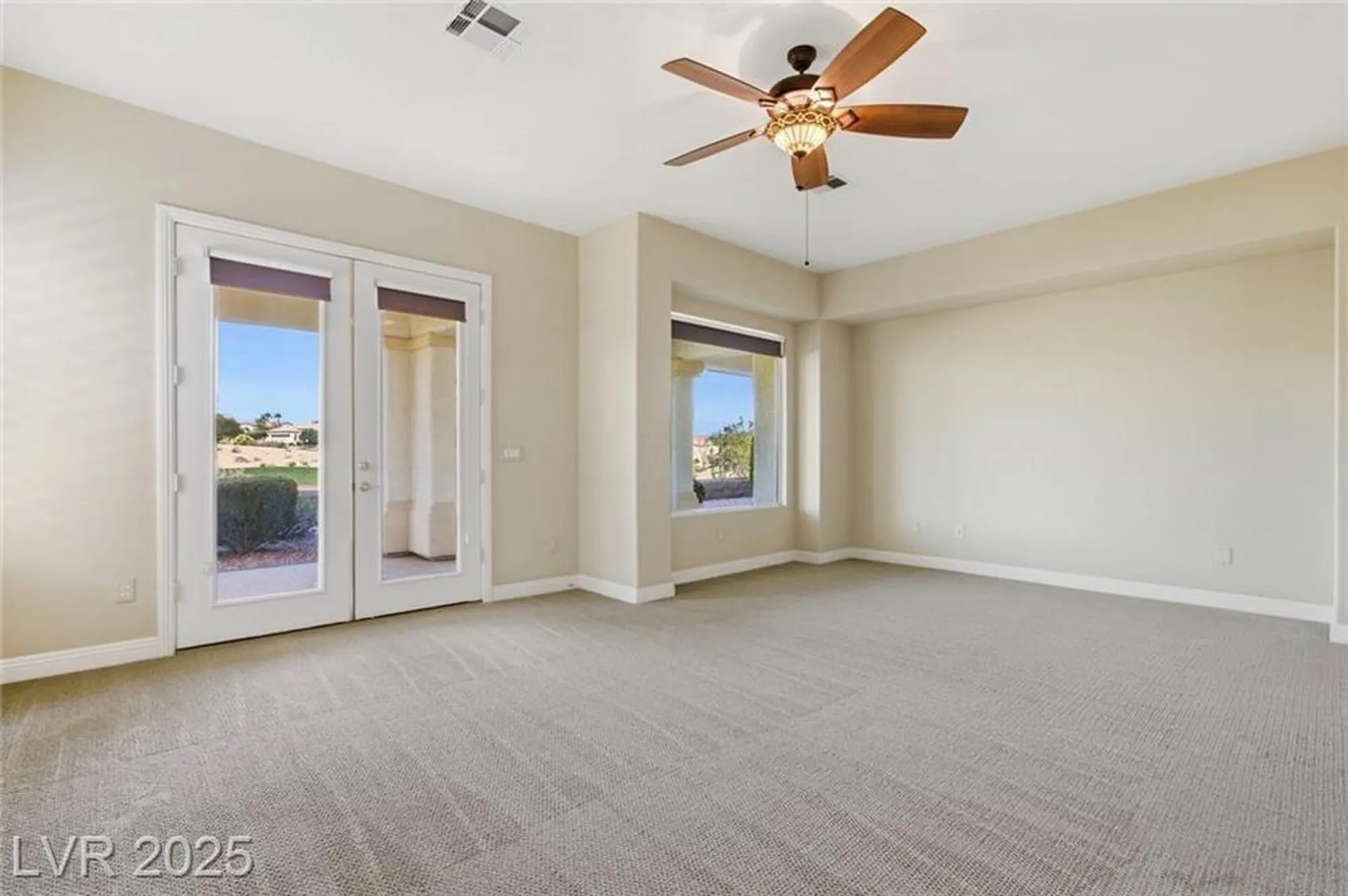 Property Slideshow image 35 of 84 | 10286 rio de thule ln, Las Vegas, NV, 89135