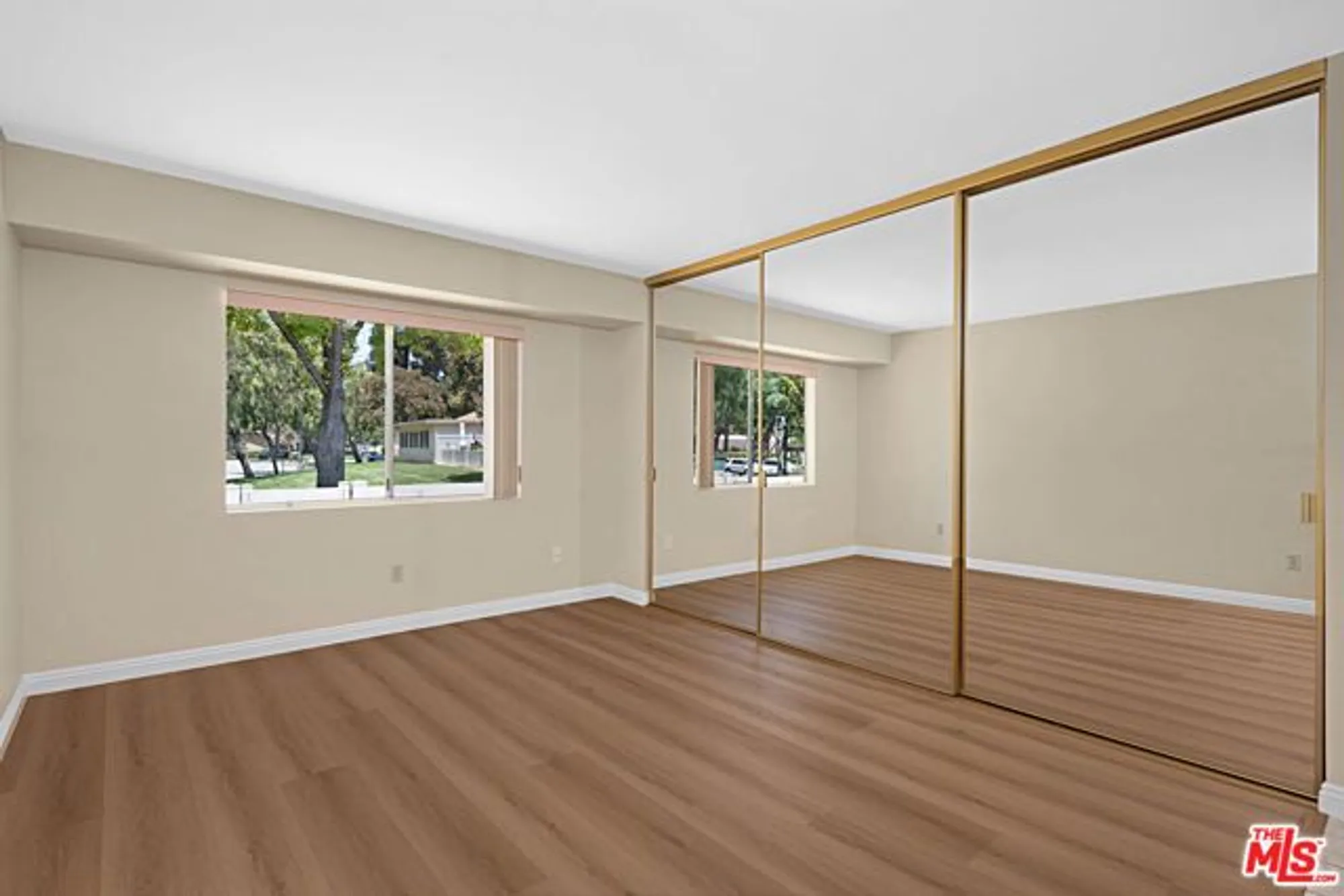 Property Slideshow image 13 of 27 | 25126 village 25, Camarillo, CA, 93012