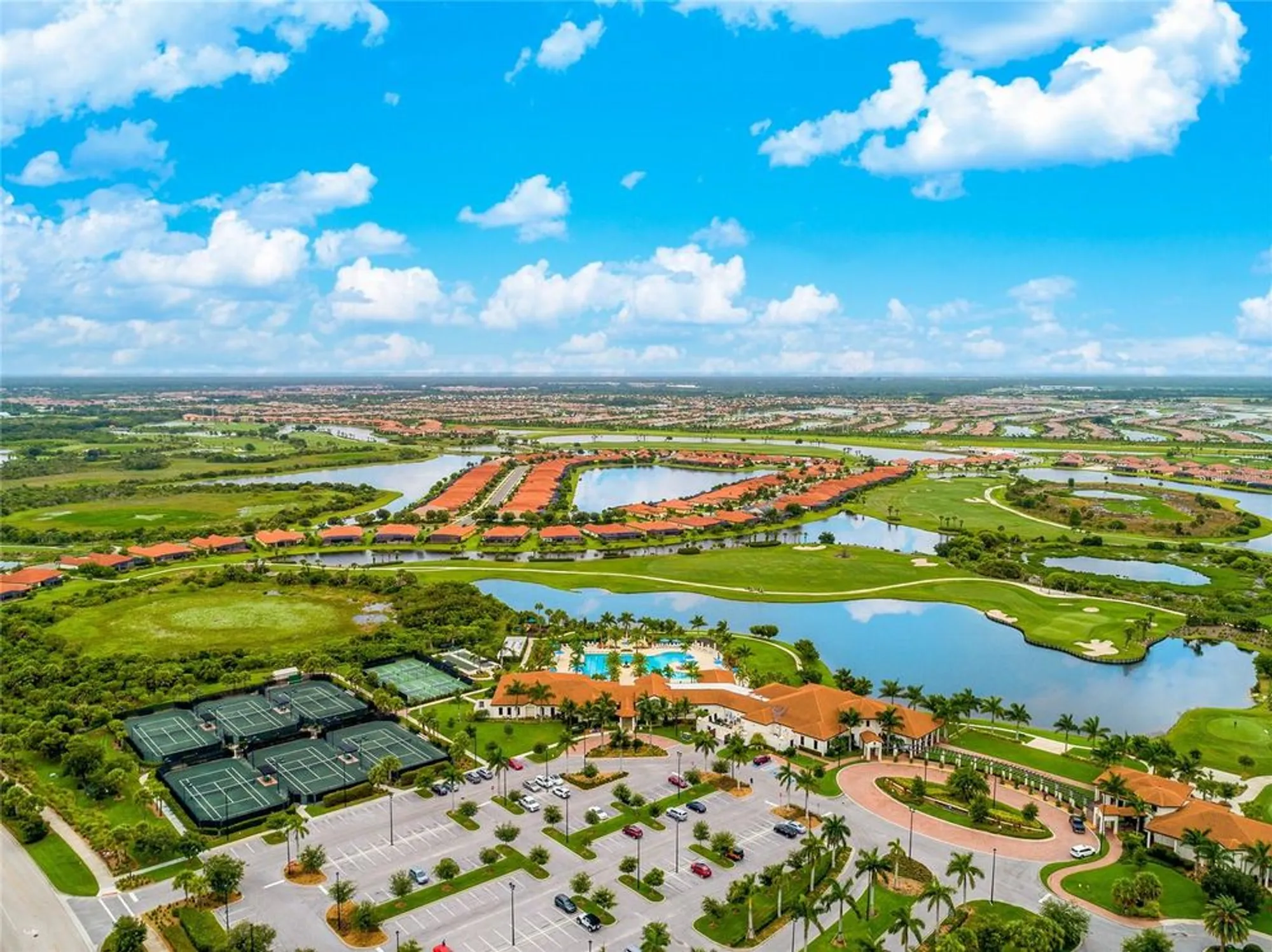 Property Slideshow image 64 of 94 | 10817 whisk fern dr, Venice, FL, 34293