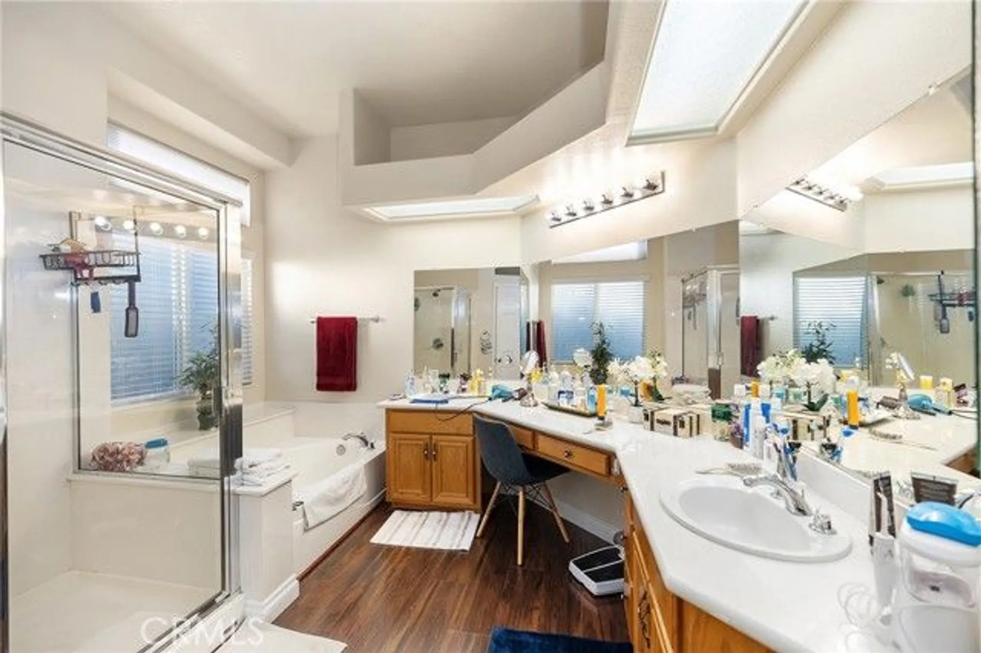 Property Slideshow image 23 of 50 | 2157 pecan tree st, Hemet, CA, 92545