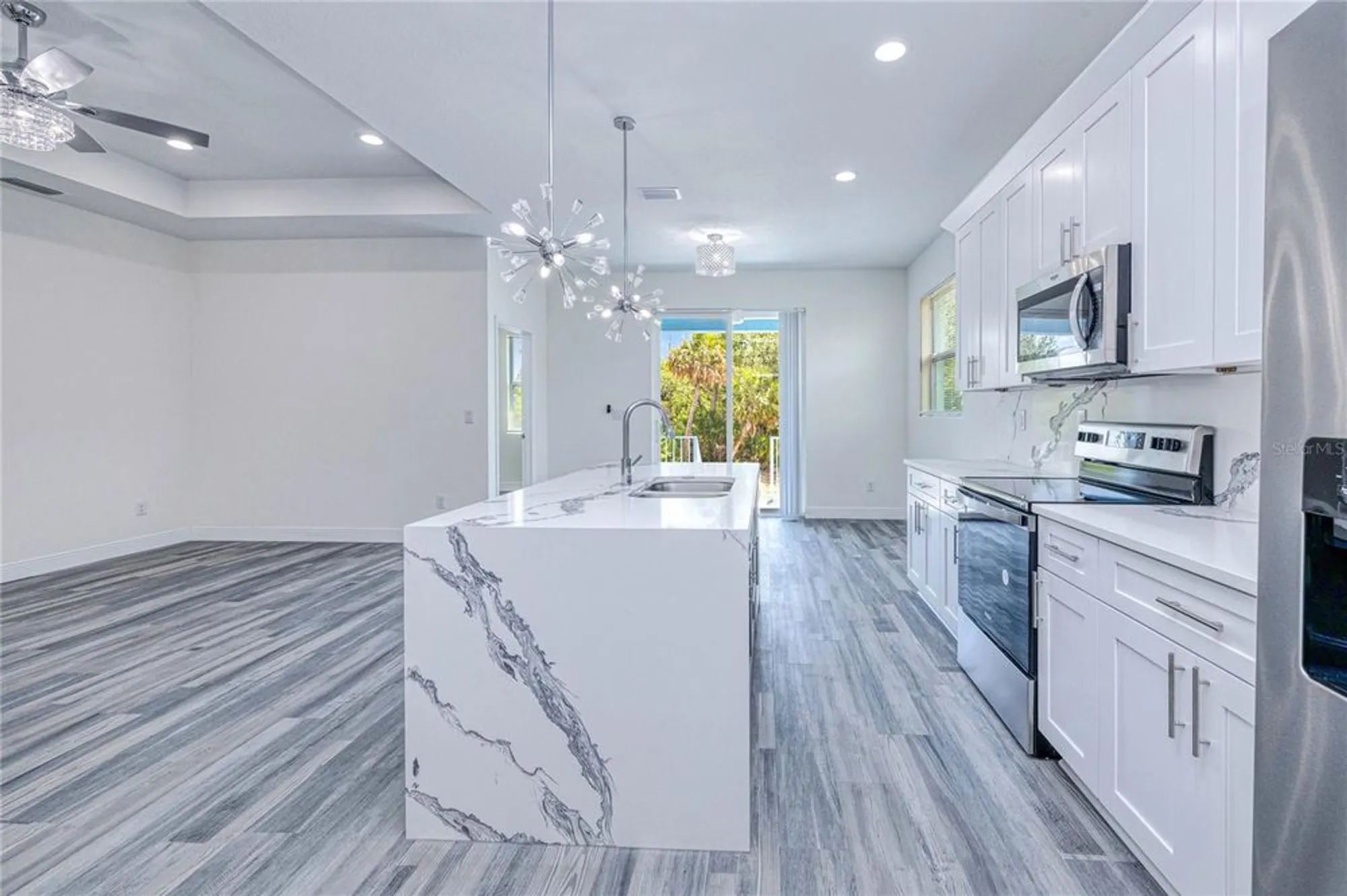 Property Slideshow image 17 of 48 | 4285 oak terrace cir, Port Charlotte, FL, 33953