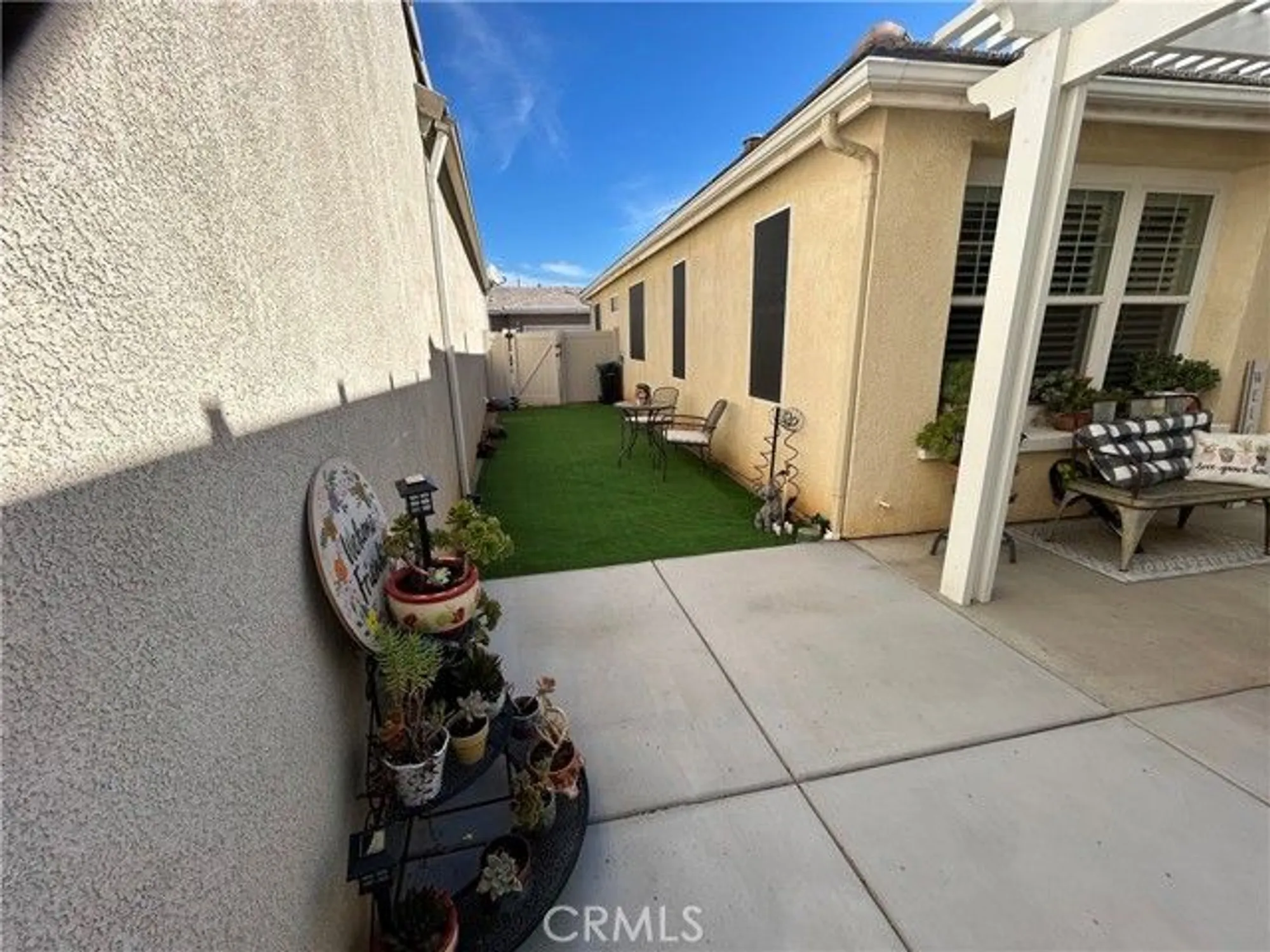 Property Slideshow image 4 of 38 | 1564 four seasons cir, Beaumont, CA, 92223