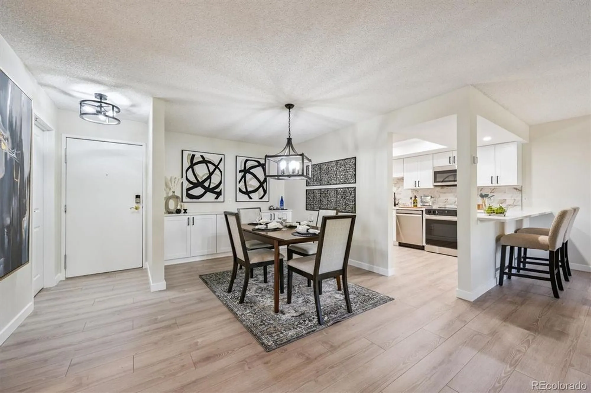 Property Slideshow image 9 of 30 | 14050 e linvale pl apt 312, Aurora, CO, 80014