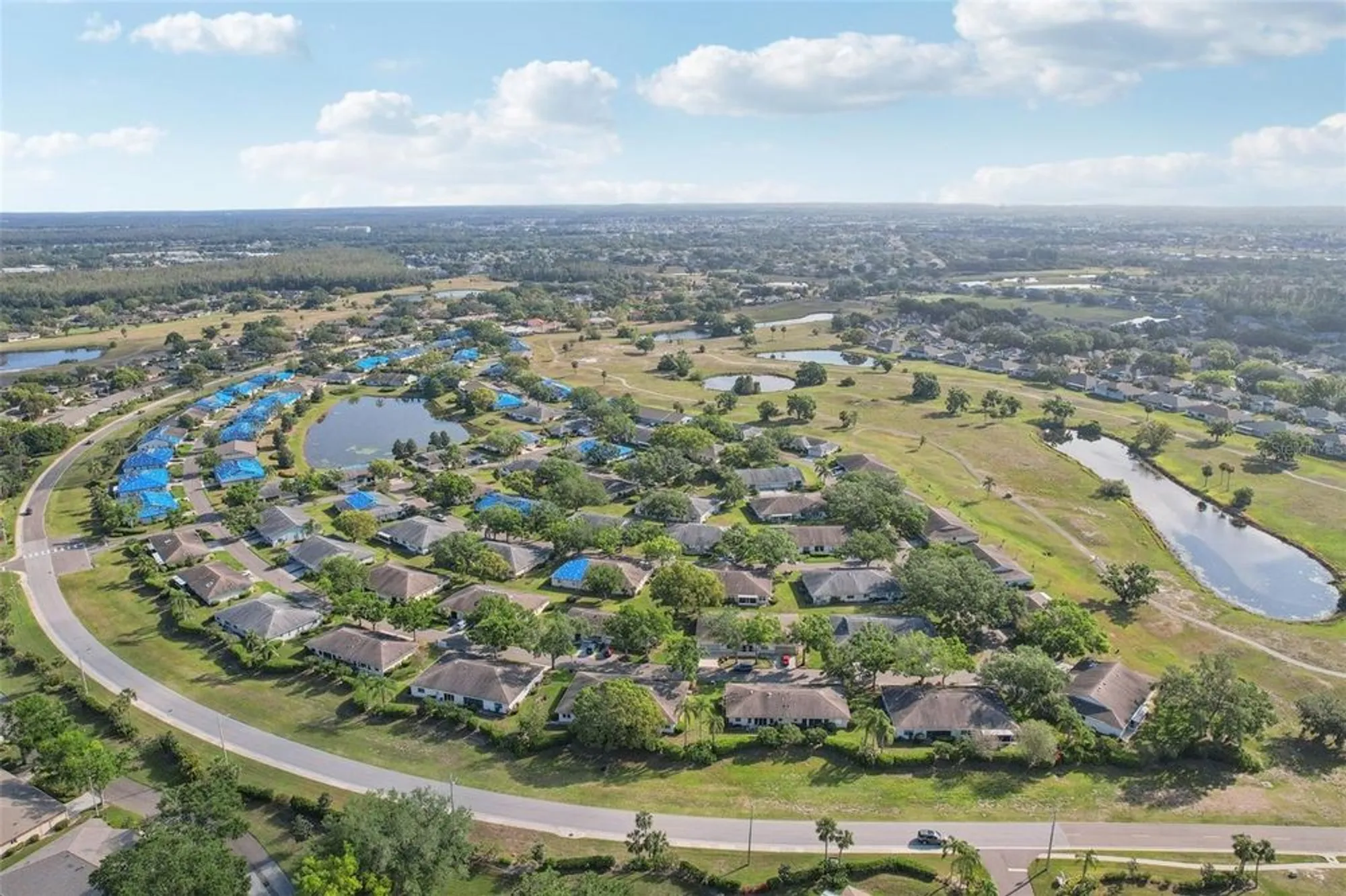 Property Slideshow image 34 of 57 | 2529 lancaster dr, Sun City Center, FL, 33573