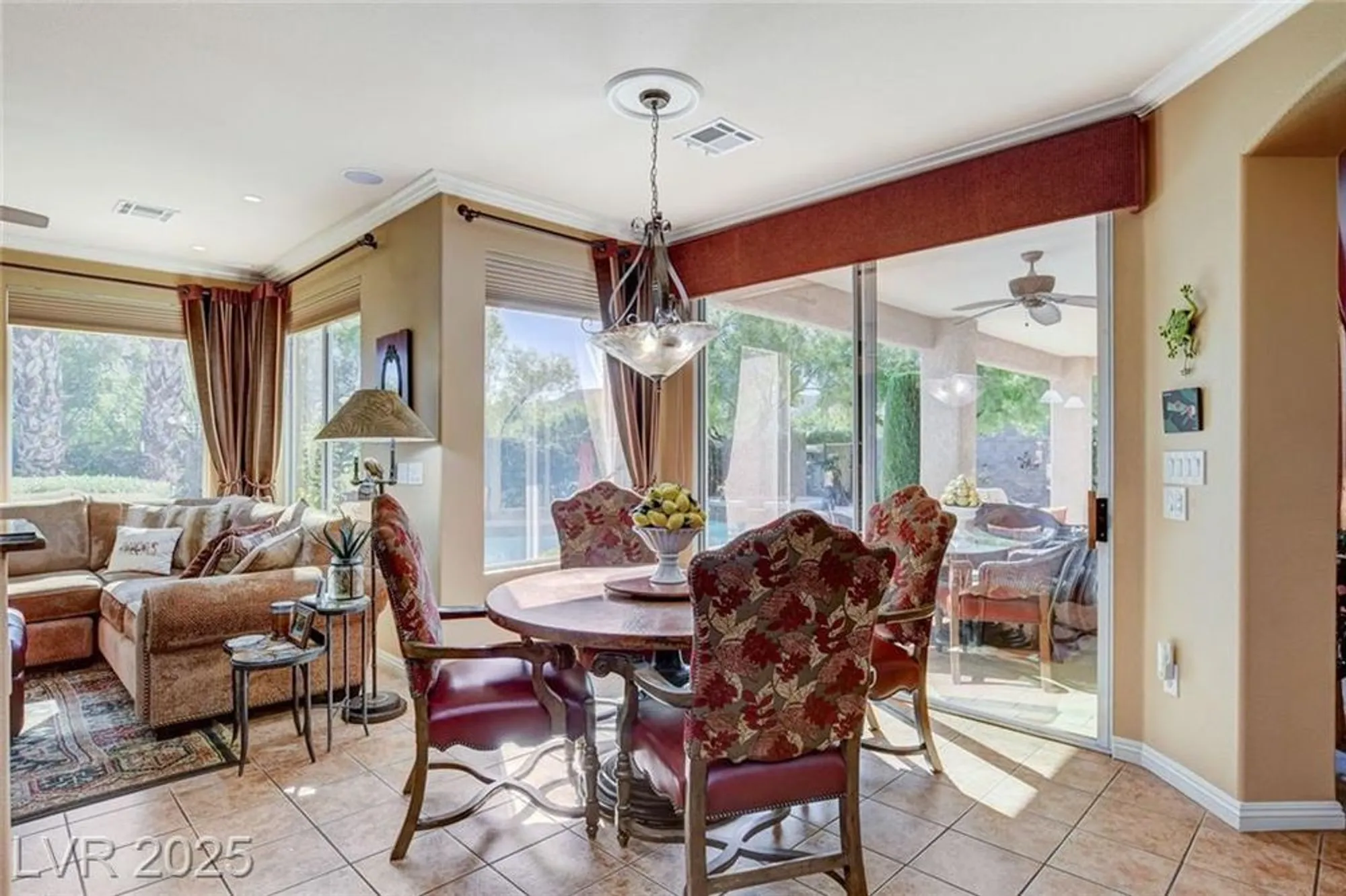 Property Slideshow image 21 of 55 | 10297 donde ave, Las Vegas, NV, 89135