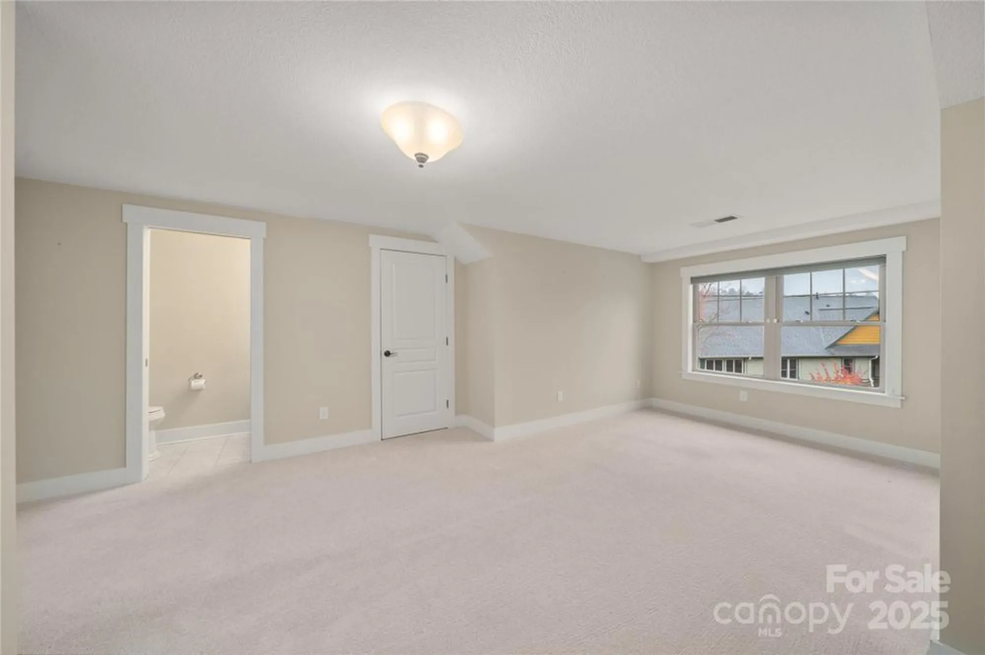 Property Slideshow image 31 of 41 | 22 craftsman view dr, Asheville, NC, 28804