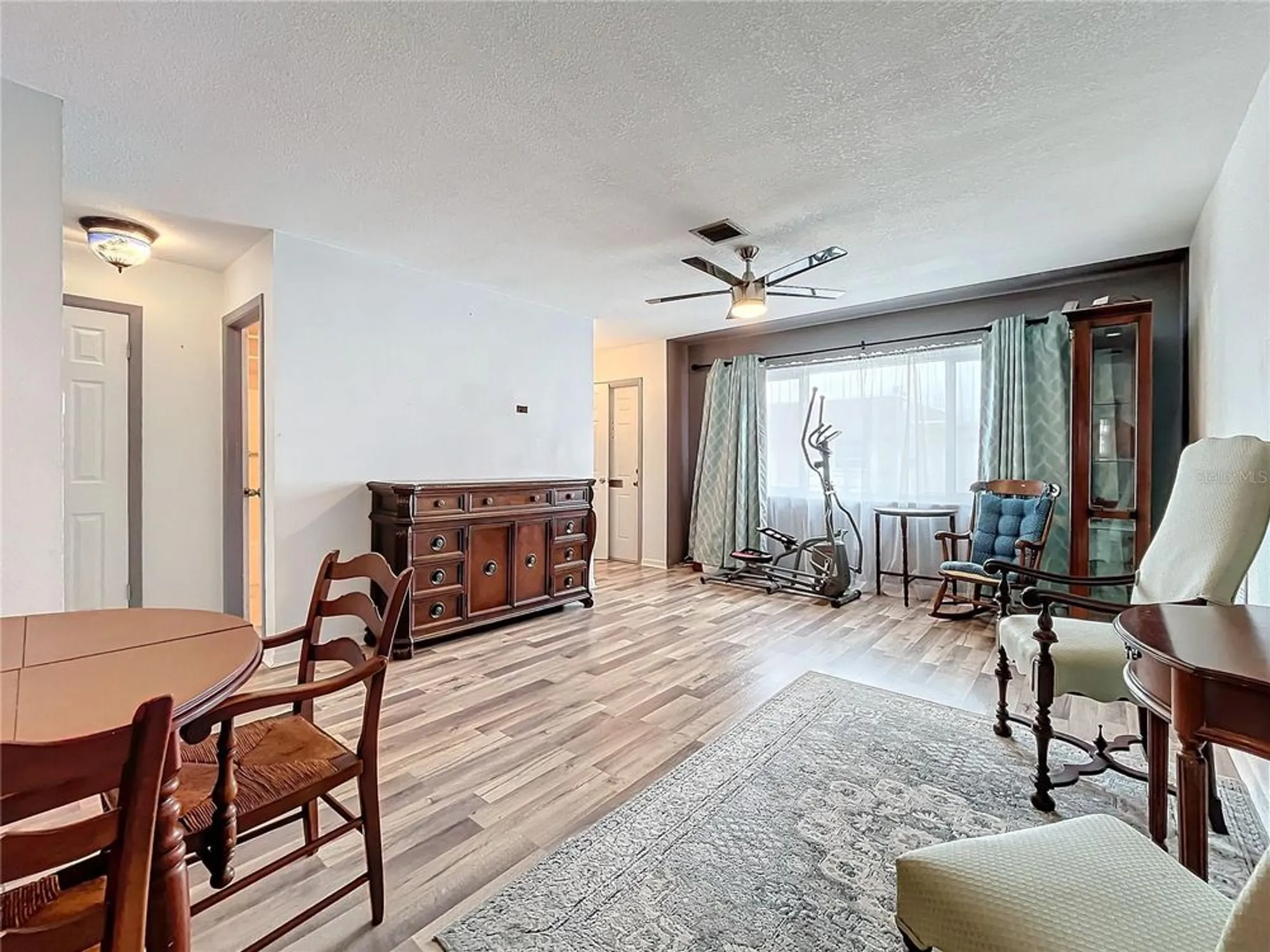 Property Slideshow image 8 of 49 | 8330 vendome blvd, Pinellas Park, FL, 33781